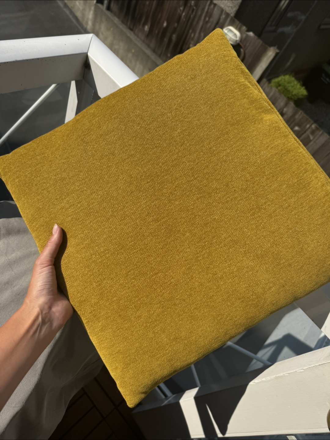 Modern Mustard Sectional Sofa - photo 4