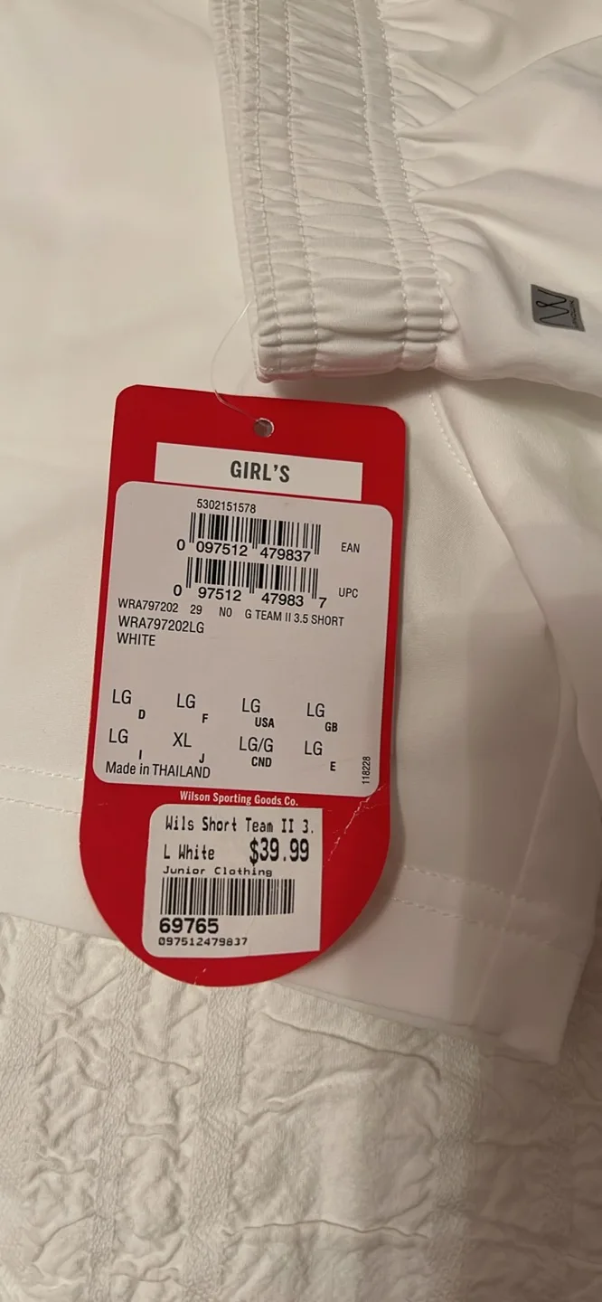 New Wilson Girls' Team II 3.5 Shorts - Size L image indicator(2)