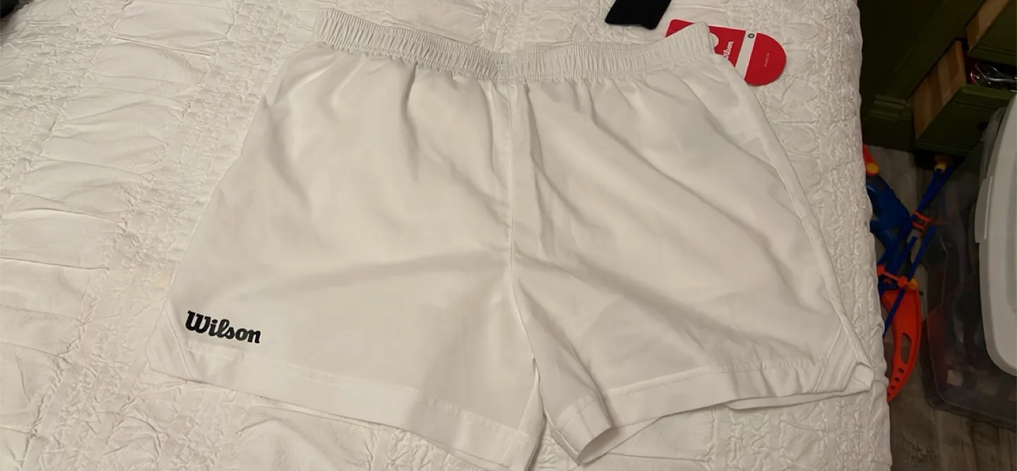 New Wilson Girls' Team II 3.5 Shorts - Size L image indicator(3)
