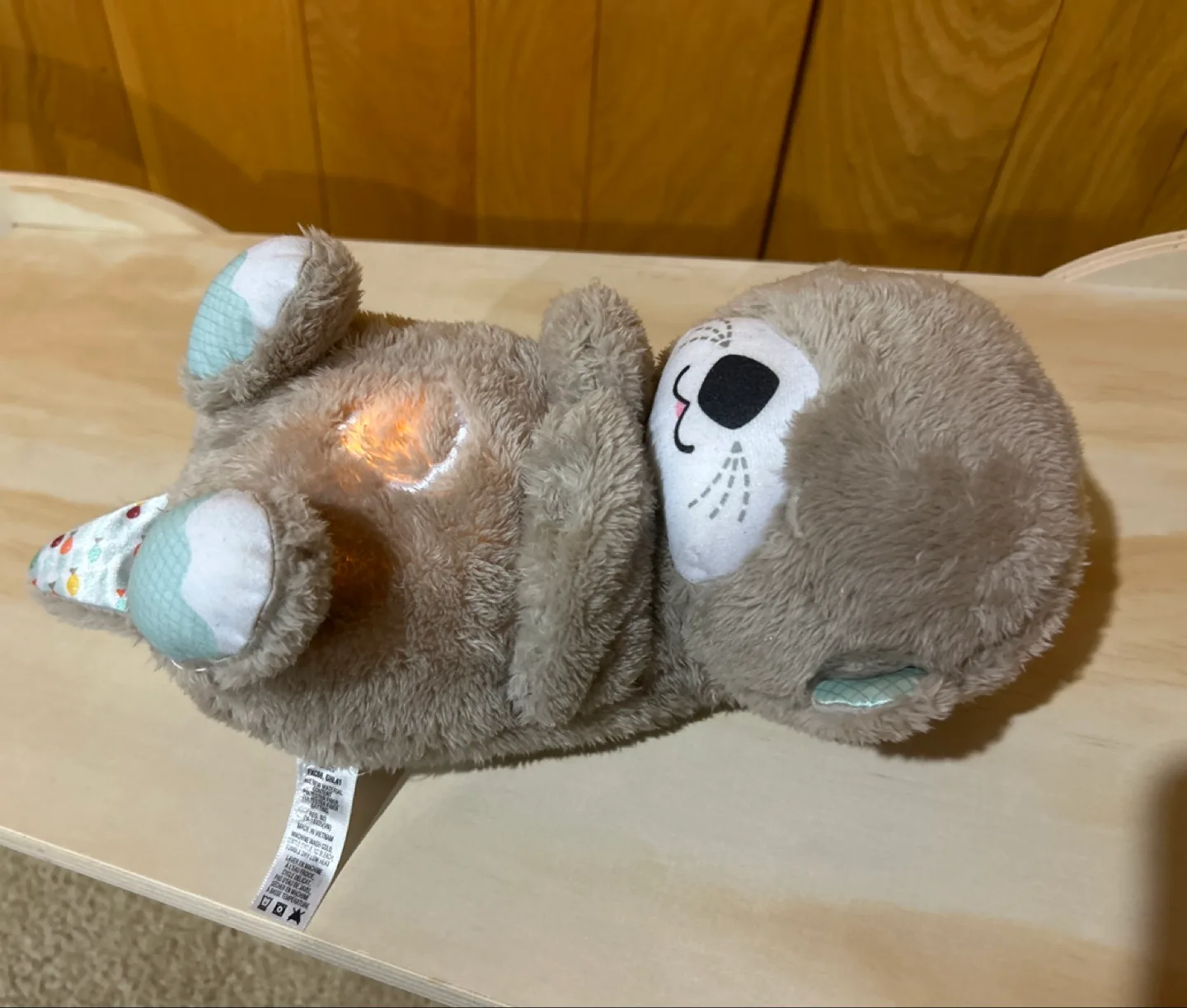 Fisher-Price Soothe ’n Snuggle Otter