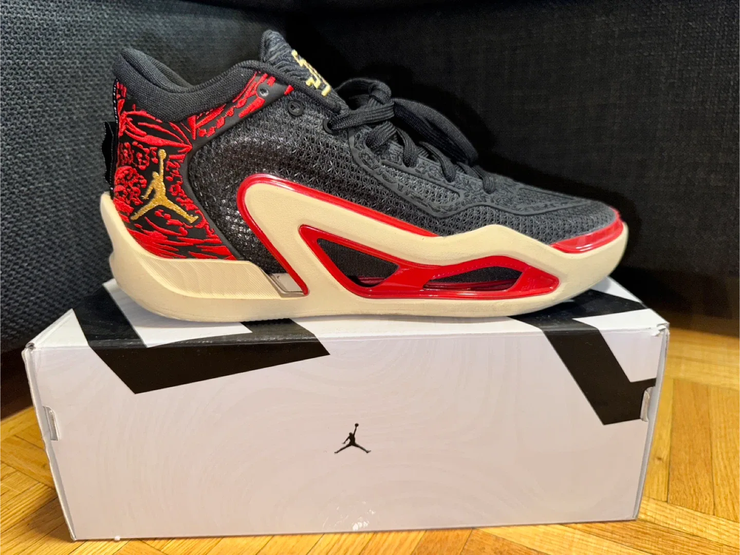 Jordan Tatum 1 Basketball Shoes - Size 8.5 thumbnail