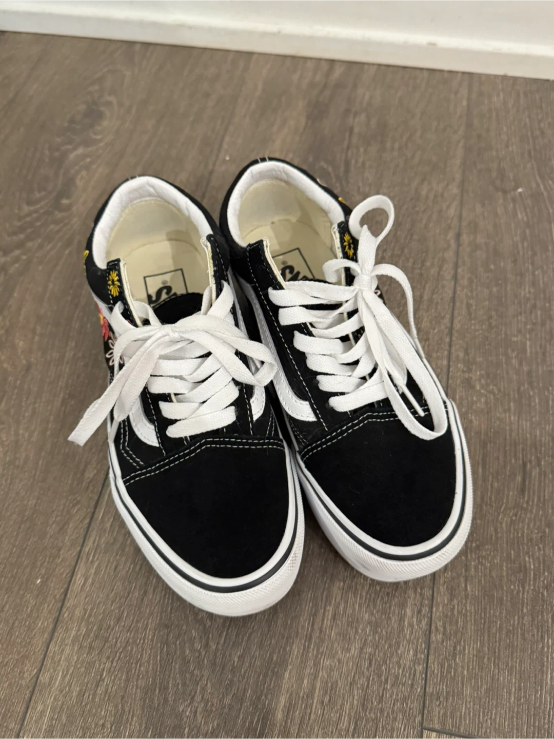 Vans Old Skool sneakers with floral embroidery - photo 4