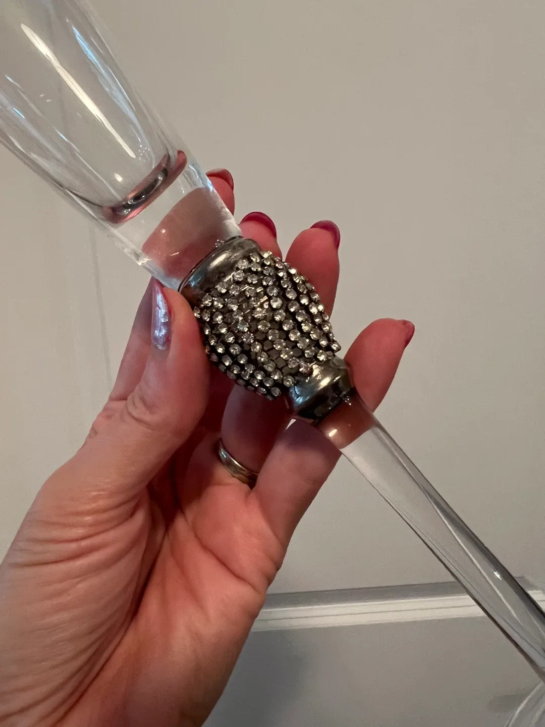 Jewelled Decanter Set image indicator(4)