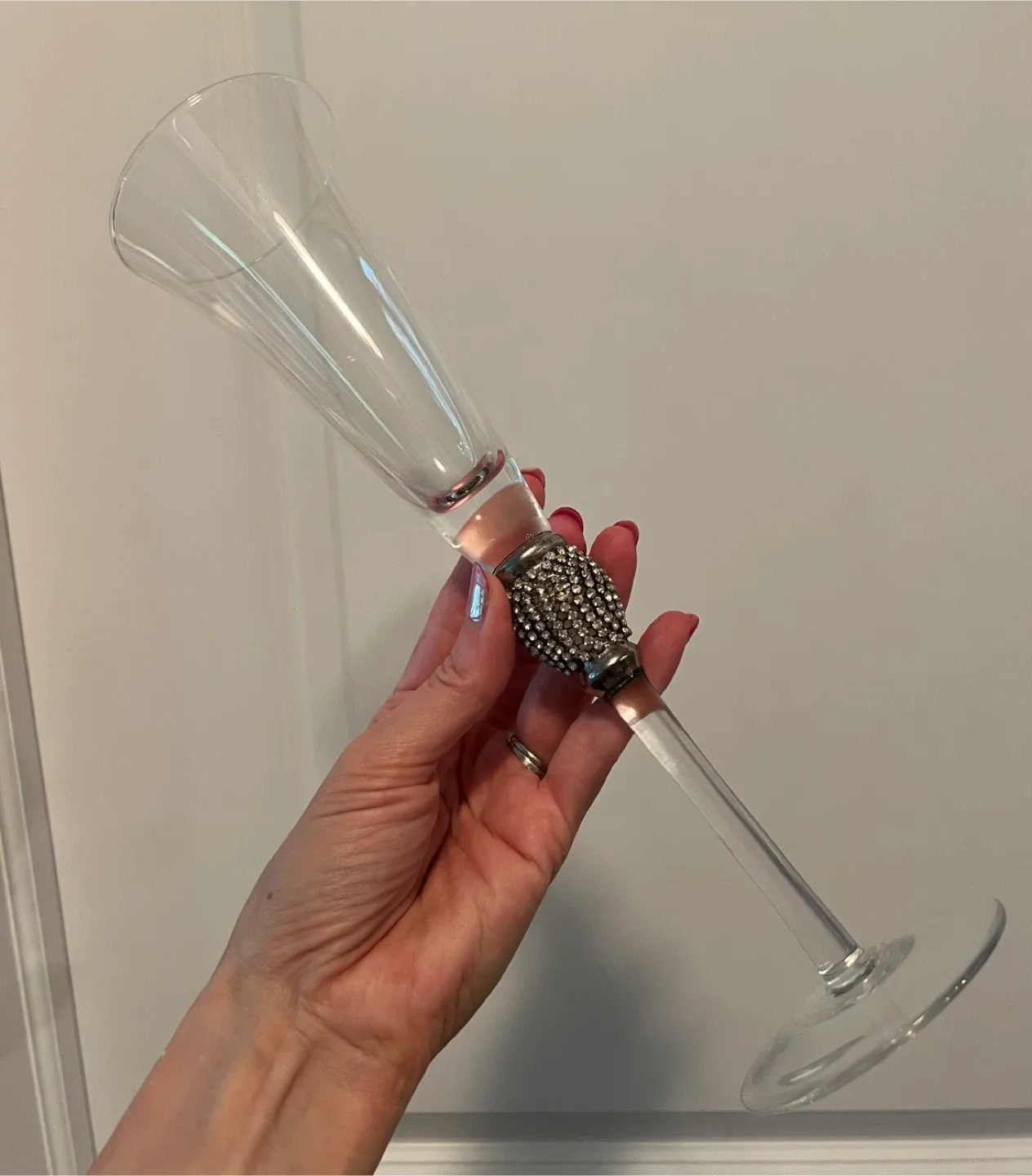 Jewelled Decanter Set image indicator(5)