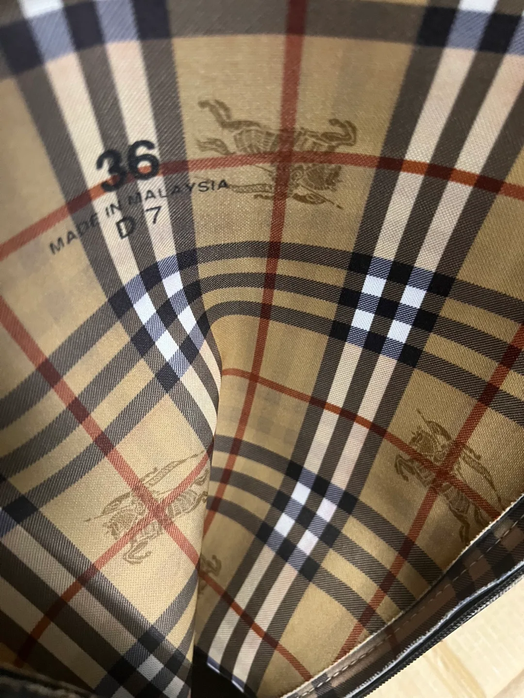 Burberry Equestrian Black Rain Boots- Size 36 image indicator(7)