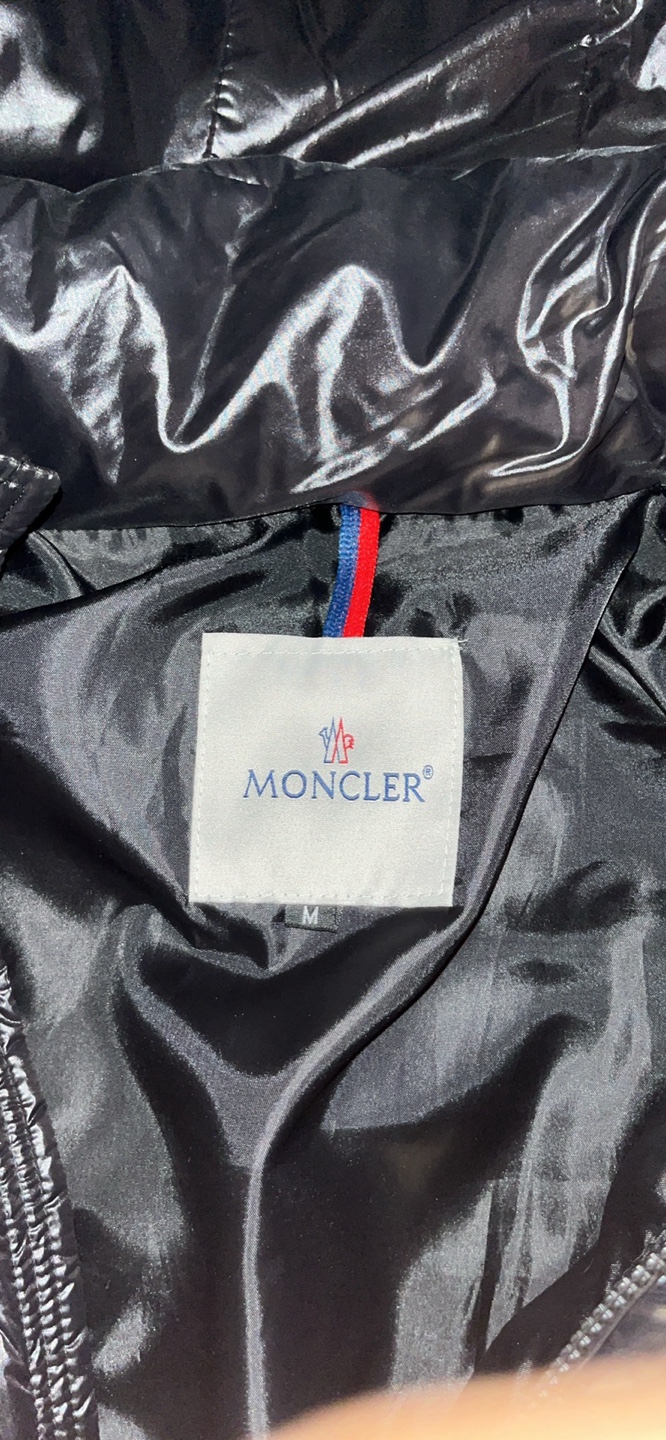 Moncler Jacket - Size M - photo 2