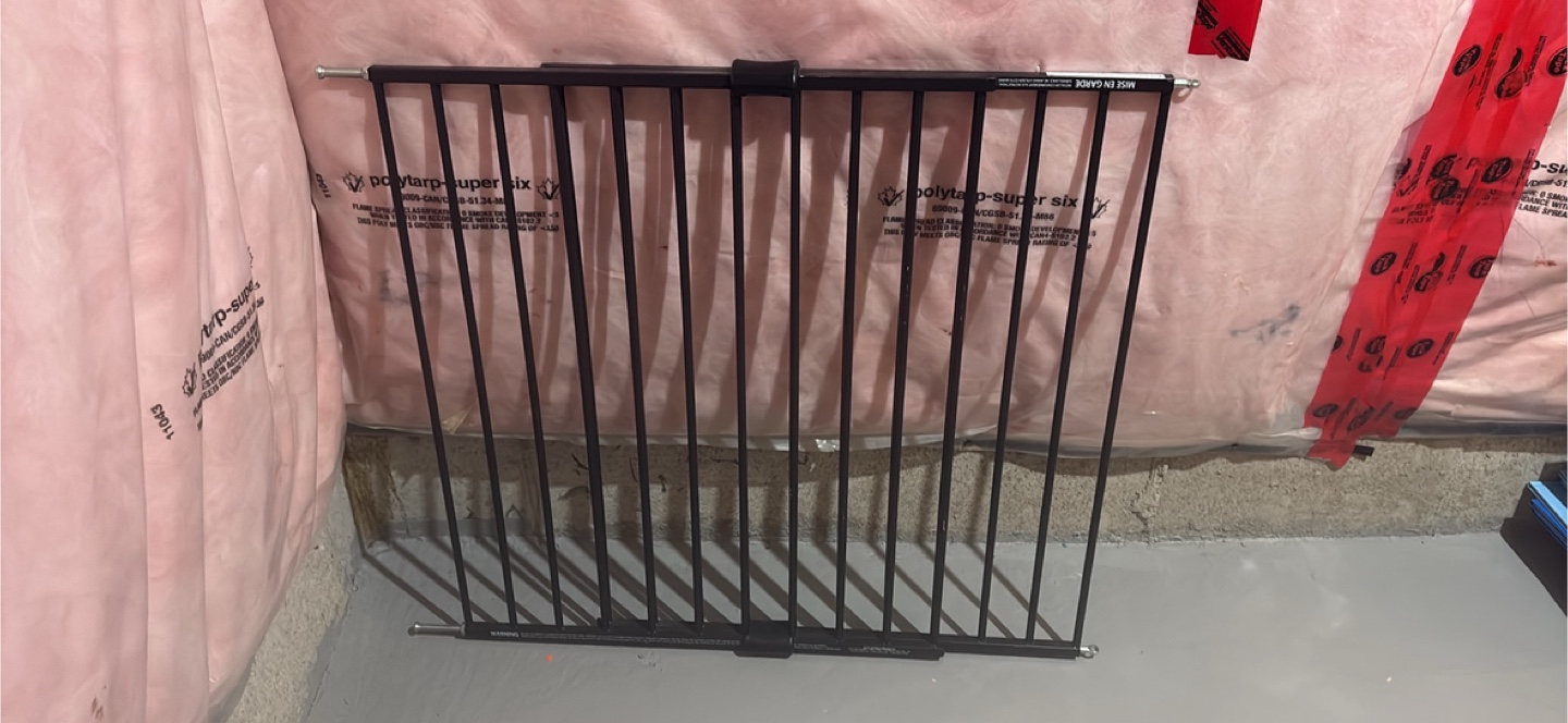 Evenflo Easy Walk-Thru Baby Gate