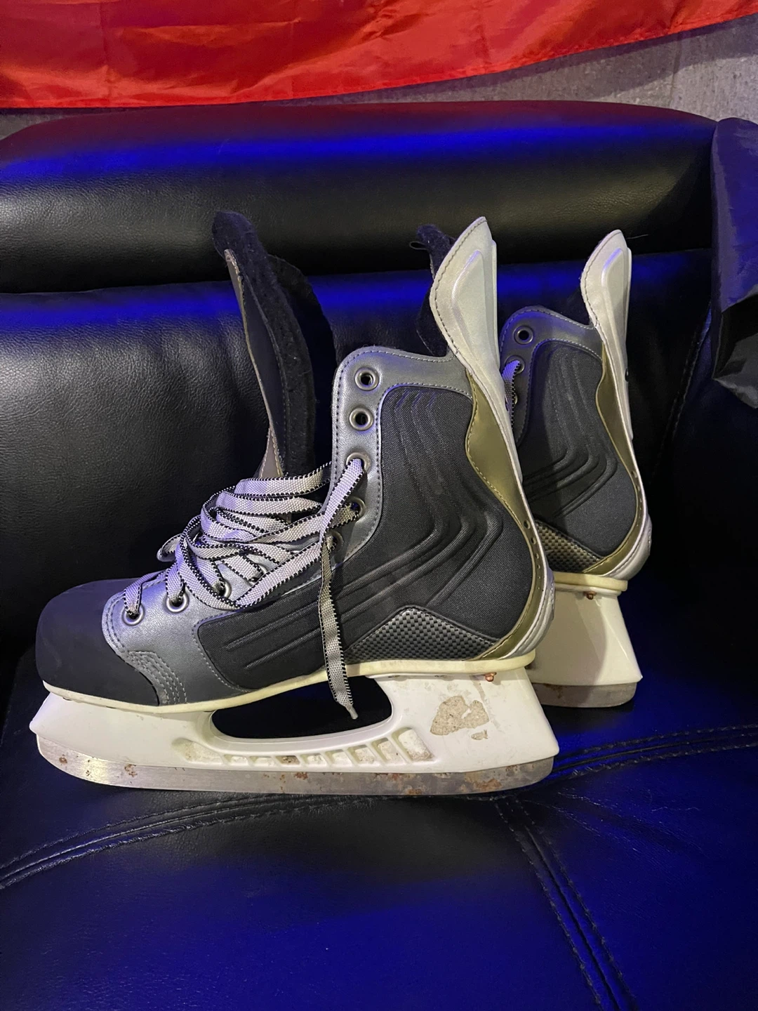Tuk Custom+ Hockey Skates - Size 8.5D