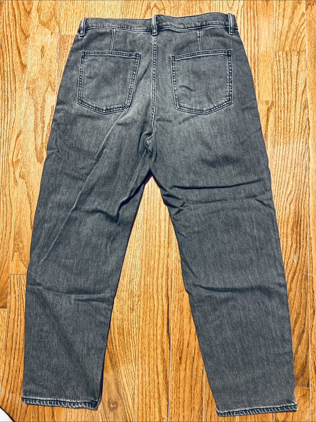 grey uniqlo jeans - photo 2