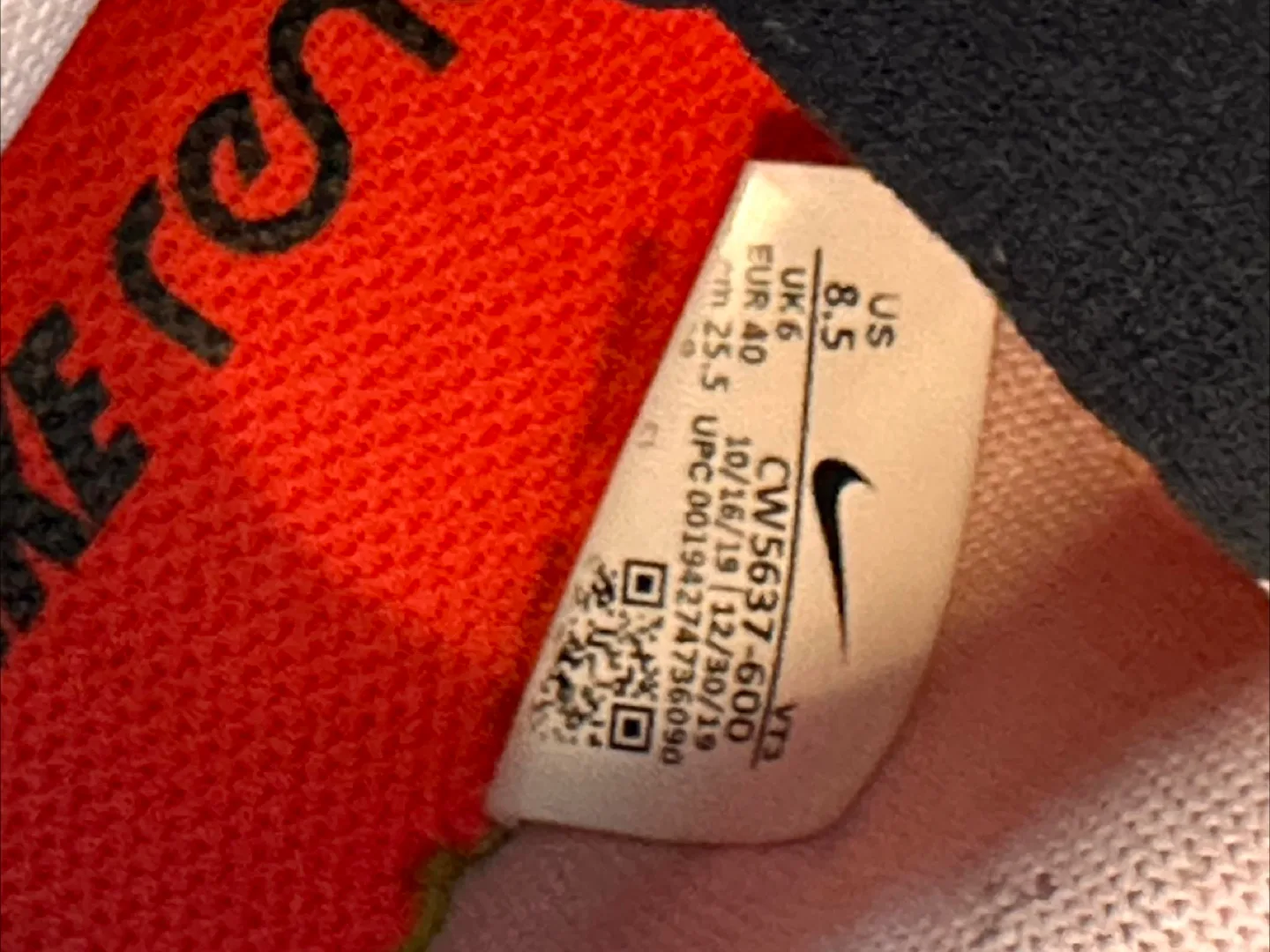 Nike Renew Run Sneakers - Size 8.5 US image indicator(3)