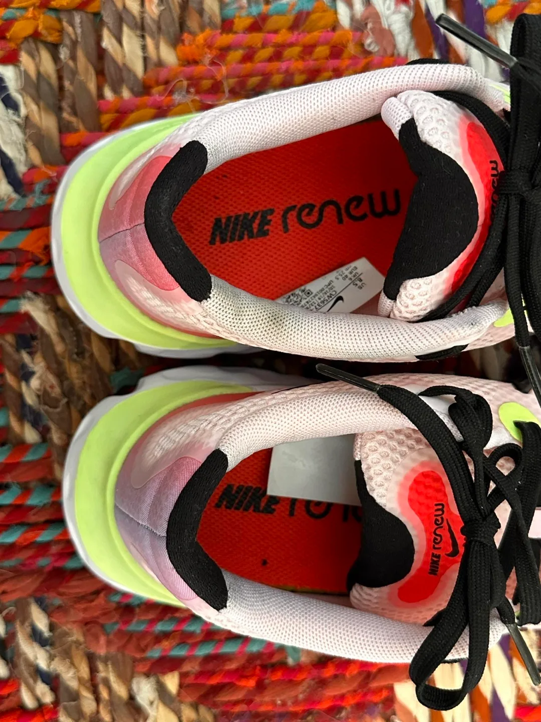 Nike Renew Run Sneakers - Size 8.5 US image indicator(6)