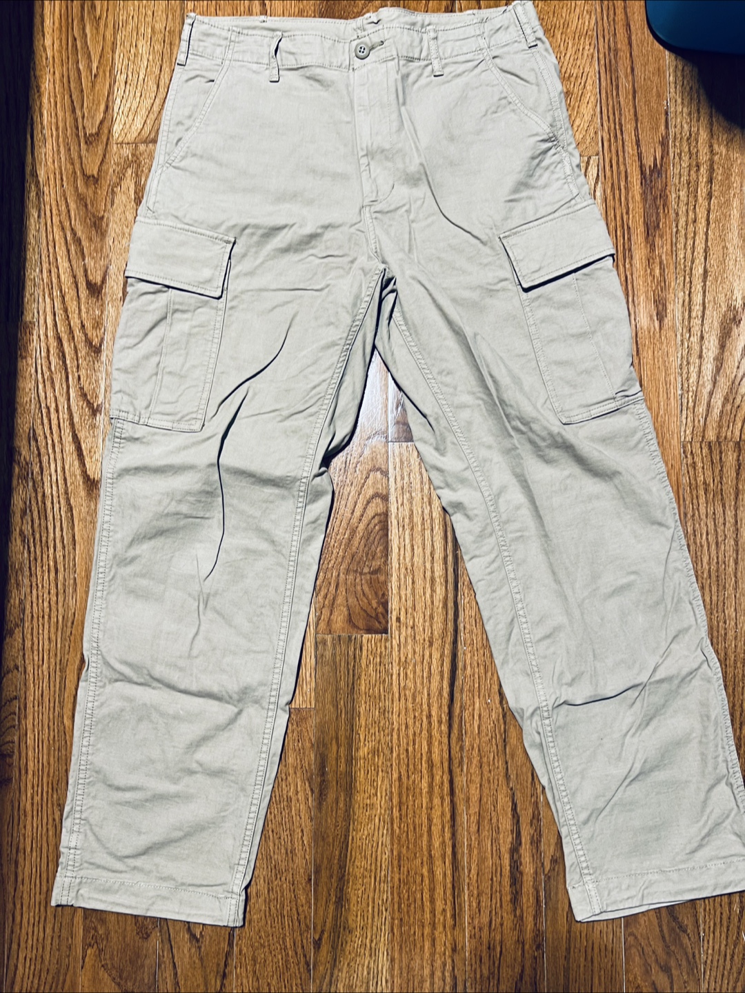 Uniqlo Beige Cargo Pants
