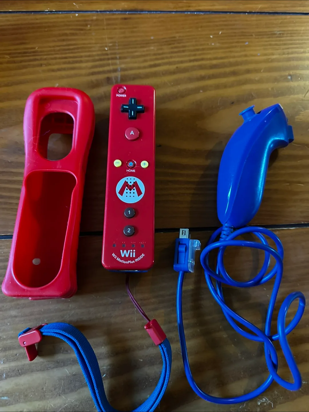 Nintendo Wii Remote and Nunchuk Controller thumbnail