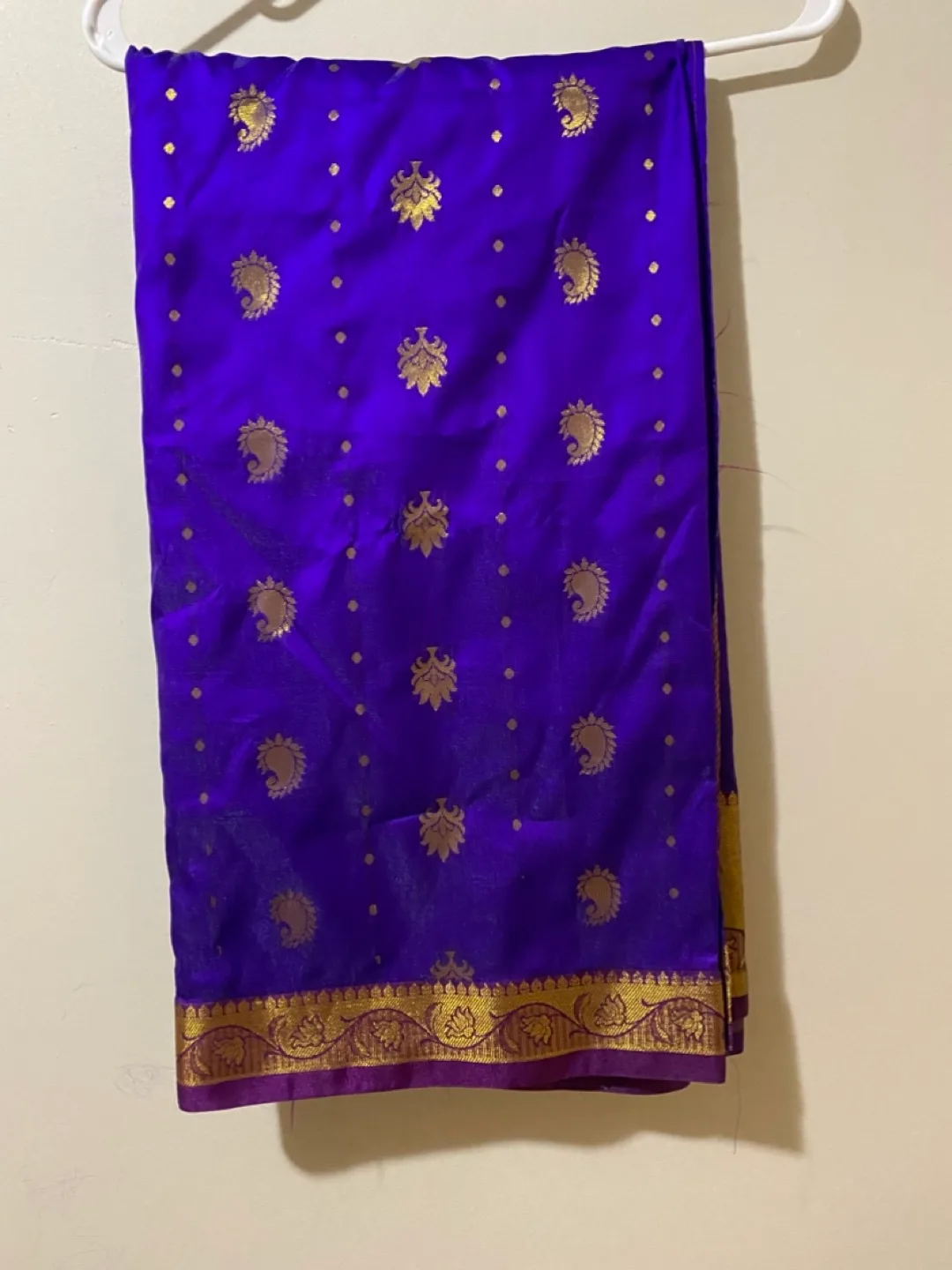 Bhanarasi Blue & Gold Patterned Saree thumbnail