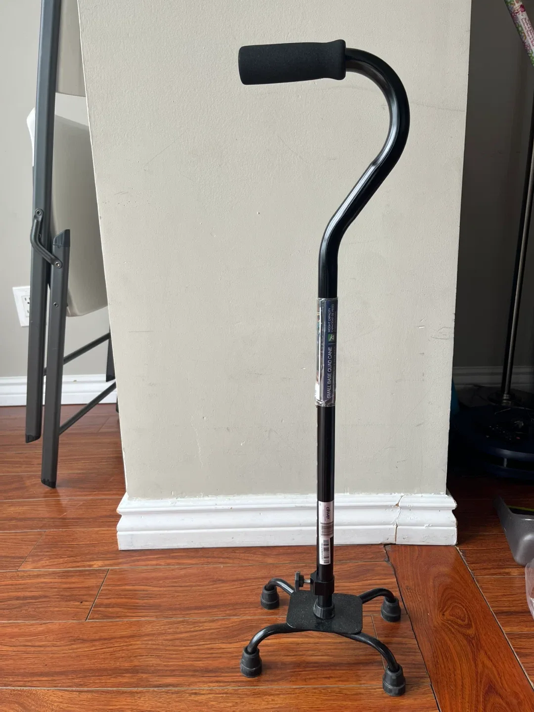 Elderly devices - cane and toilet handles image indicator(2)