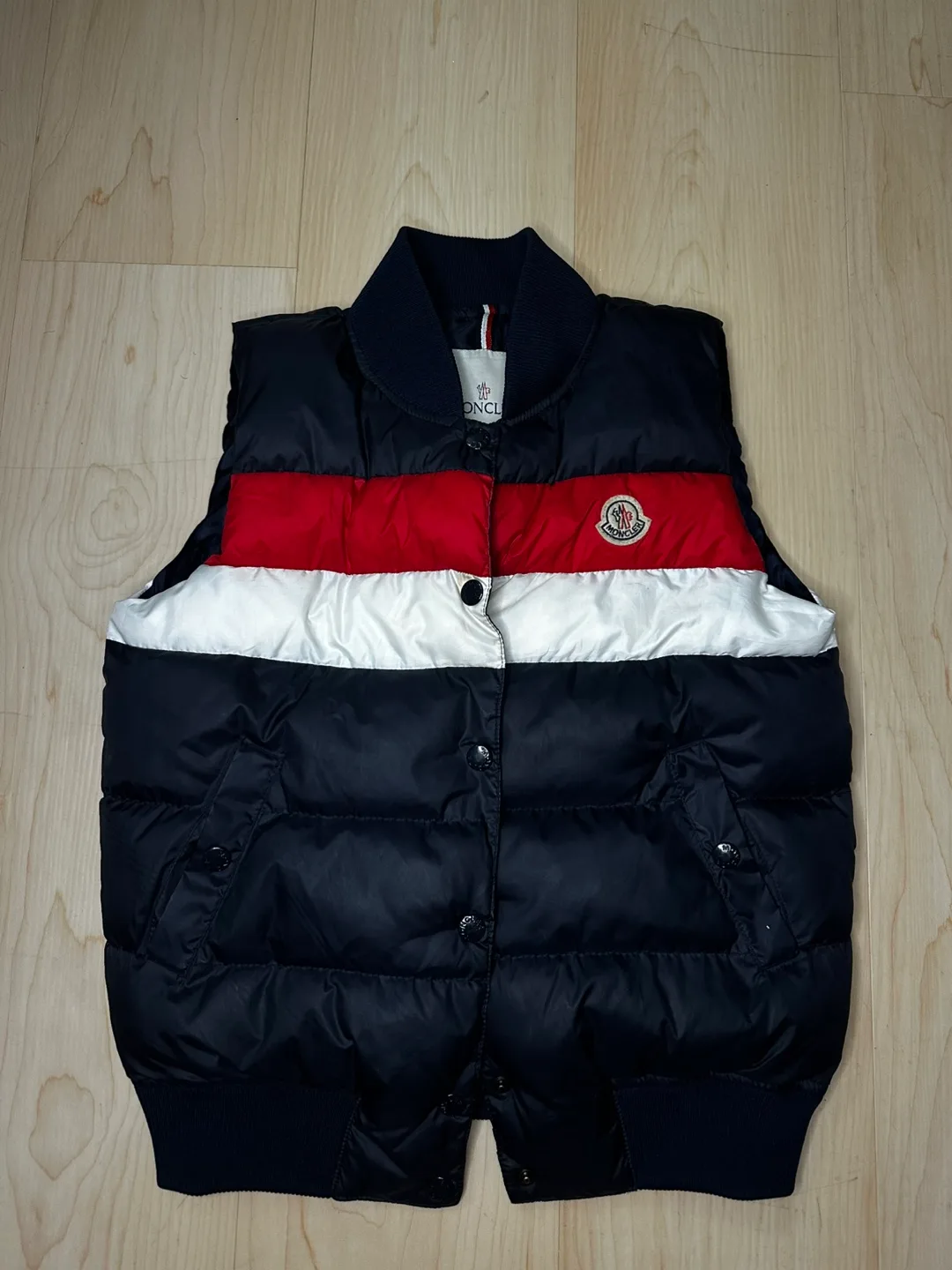 Moncler vest youth thumbnail