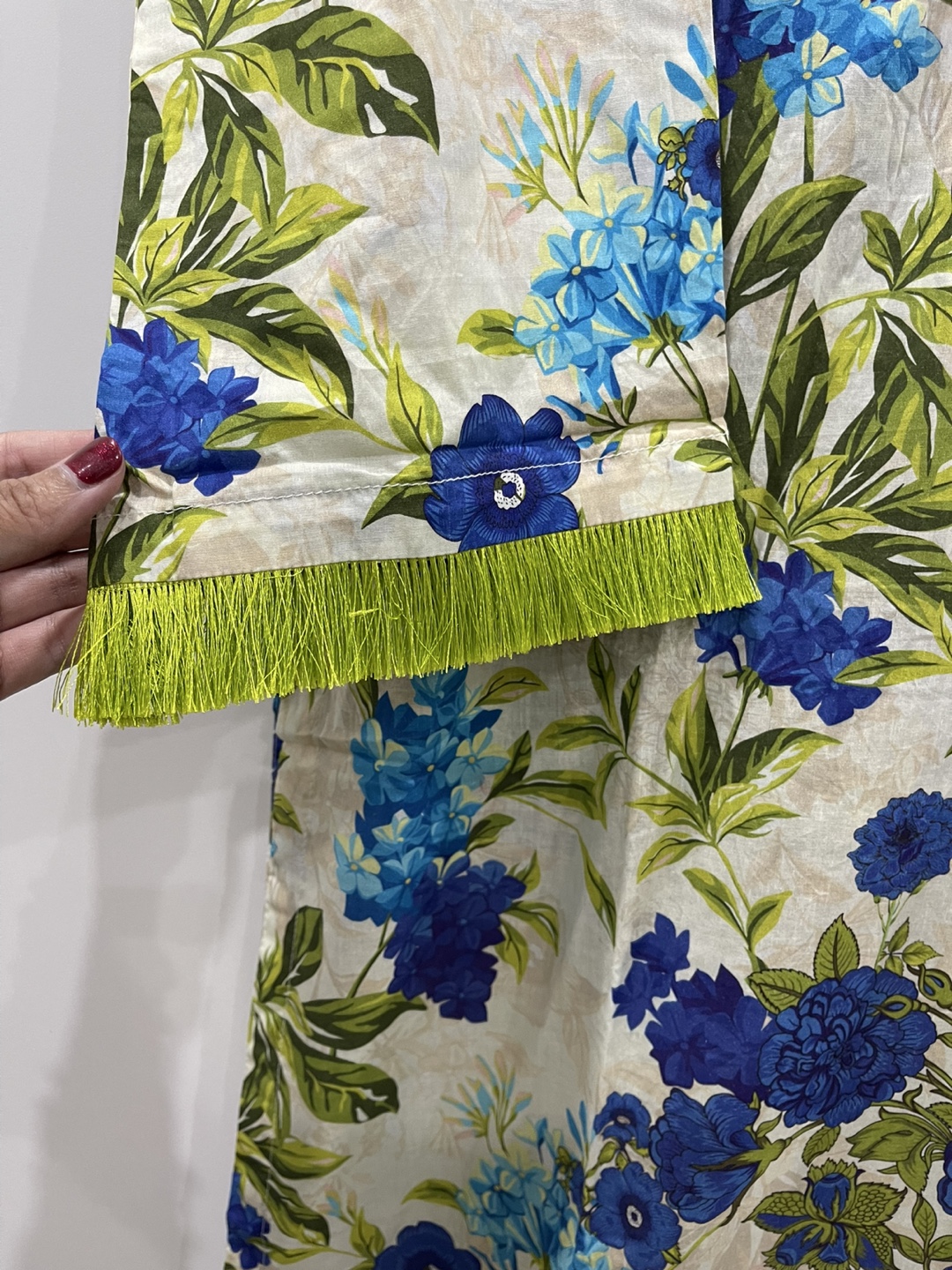 Beautiful lawn 3 piece Dress for sale - photo 4