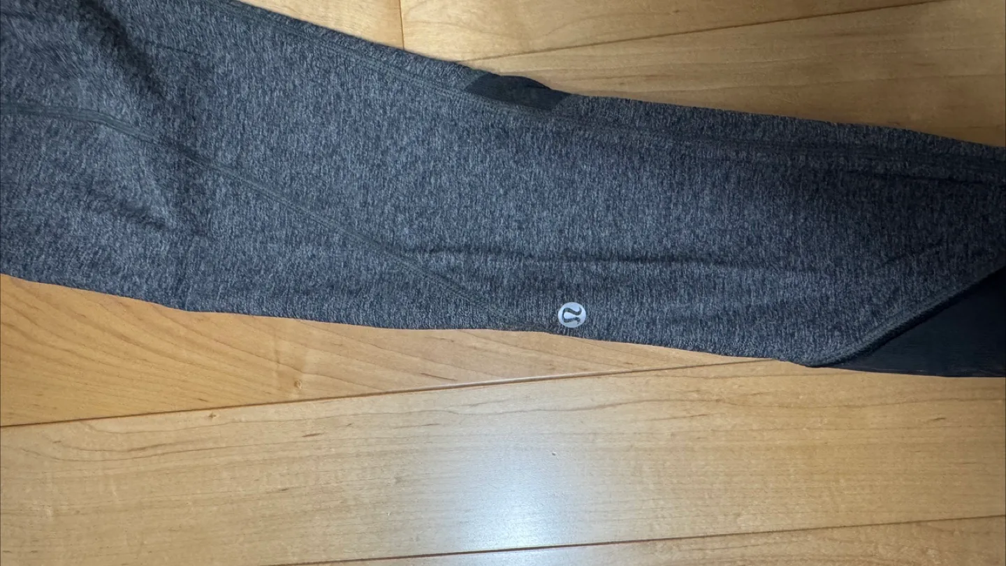 Lululemon Grey & Black Athletic Leggings image indicator(3)