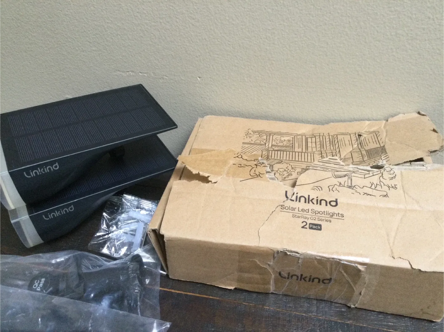 Linkind StarRay G2 Solar LED Spotlights - 2 Pack image indicator(2)