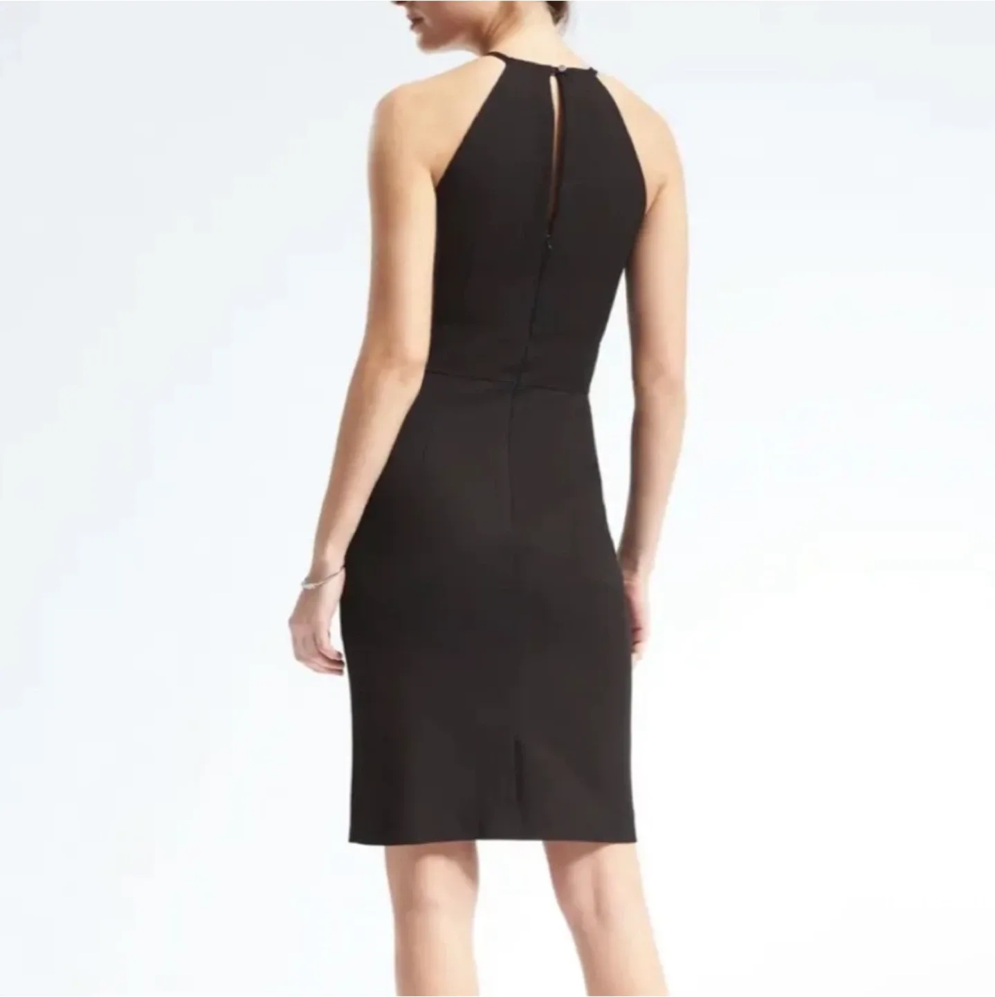 NEW WITH TAG Banana Republic black halter dress size 0 image indicator(3)