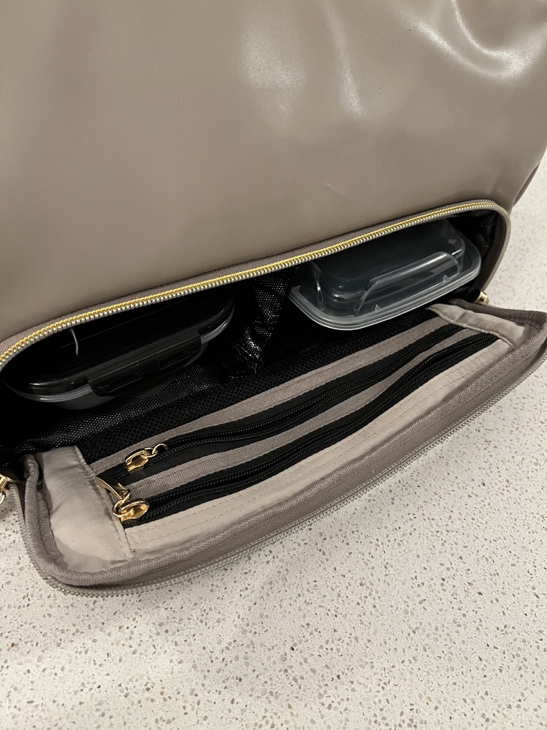 COOLER PURSE with food storage : 6 Pack Fitness Bag - photo 4