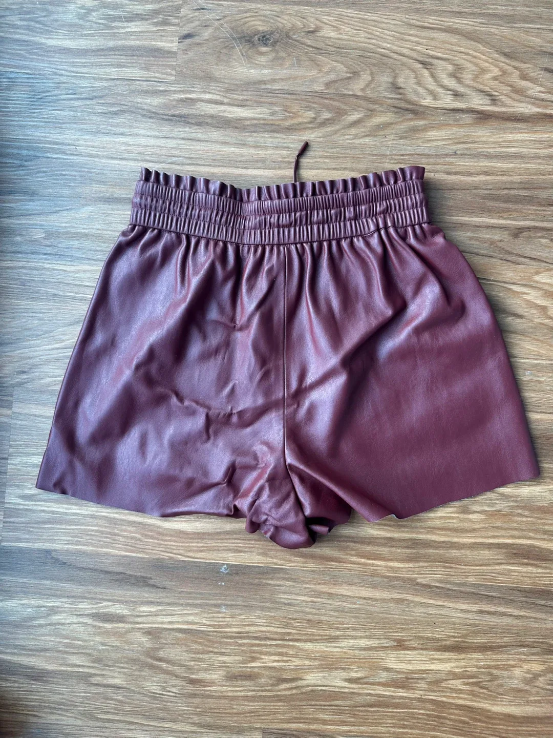 Zara Faux Leather Shorts - Size M image indicator(2)