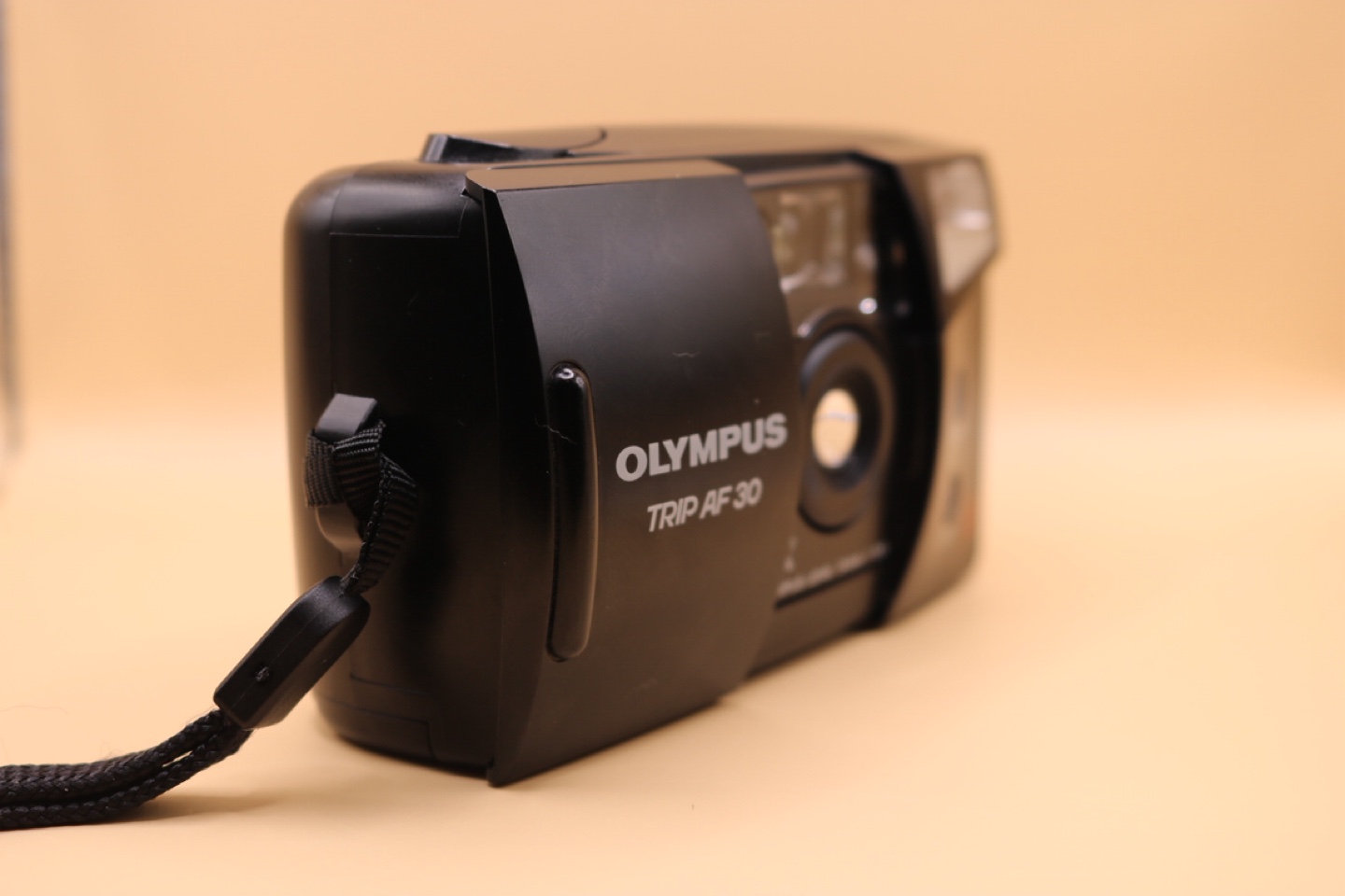 Olympus Film Camera - photo 5