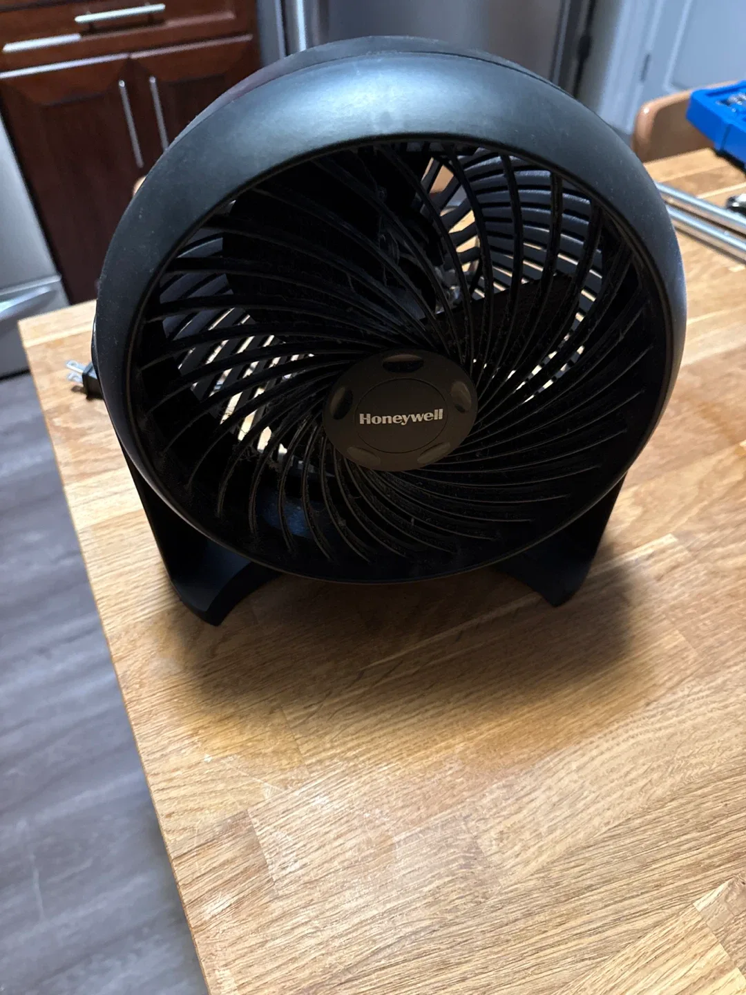 Honeywell Tabletop Fan - Black