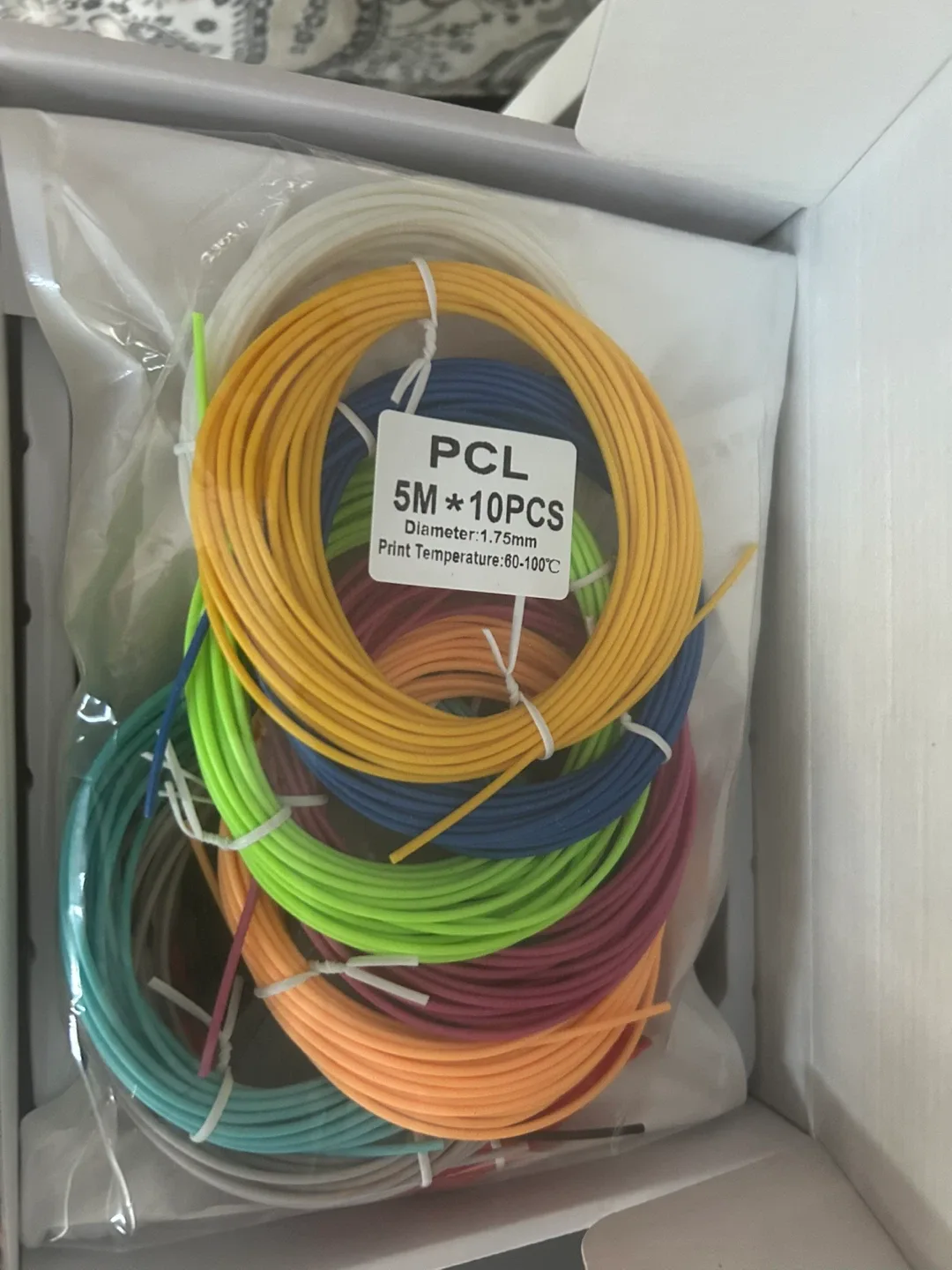 3D Pen with PCL Filament Refills image indicator(2)