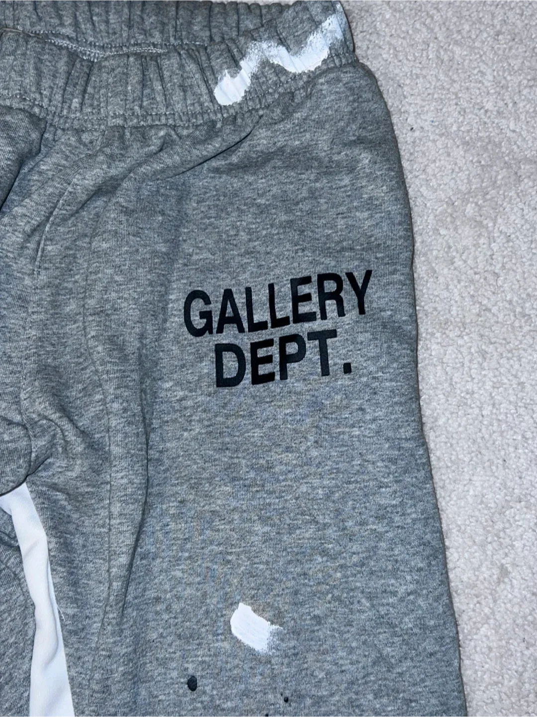 Gallery Dept. Grey Sweatpants - Size M image indicator(2)