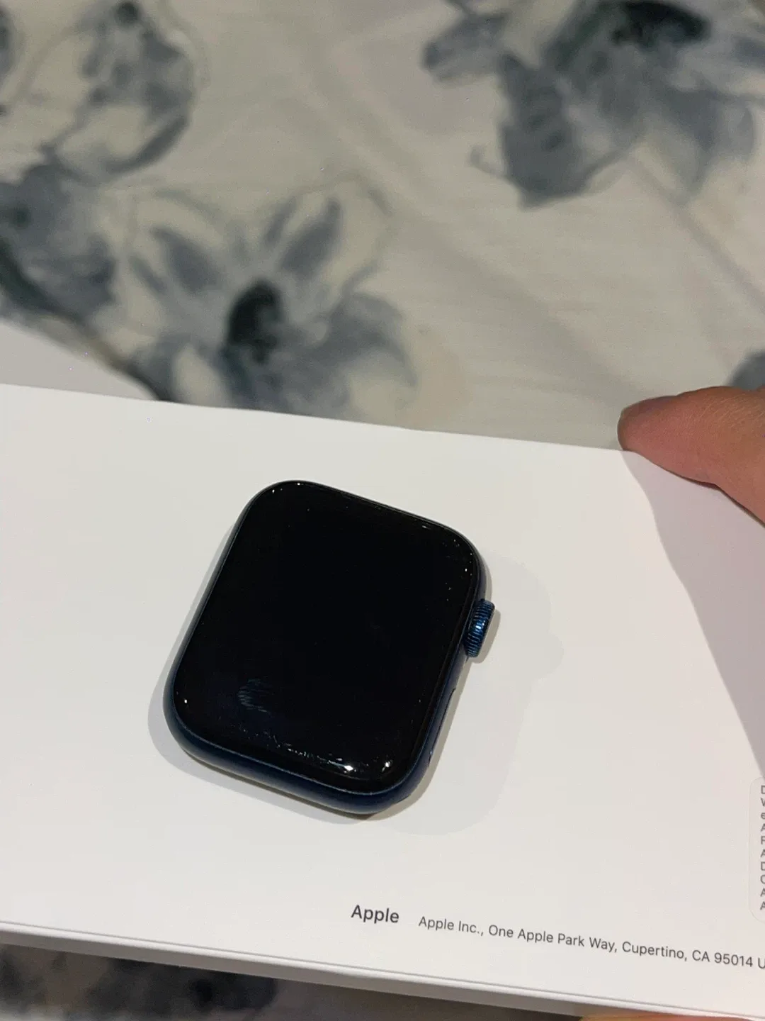 Apple Watch Series 6 40mm Blue - With Box and Charger 🥕 thumbnail