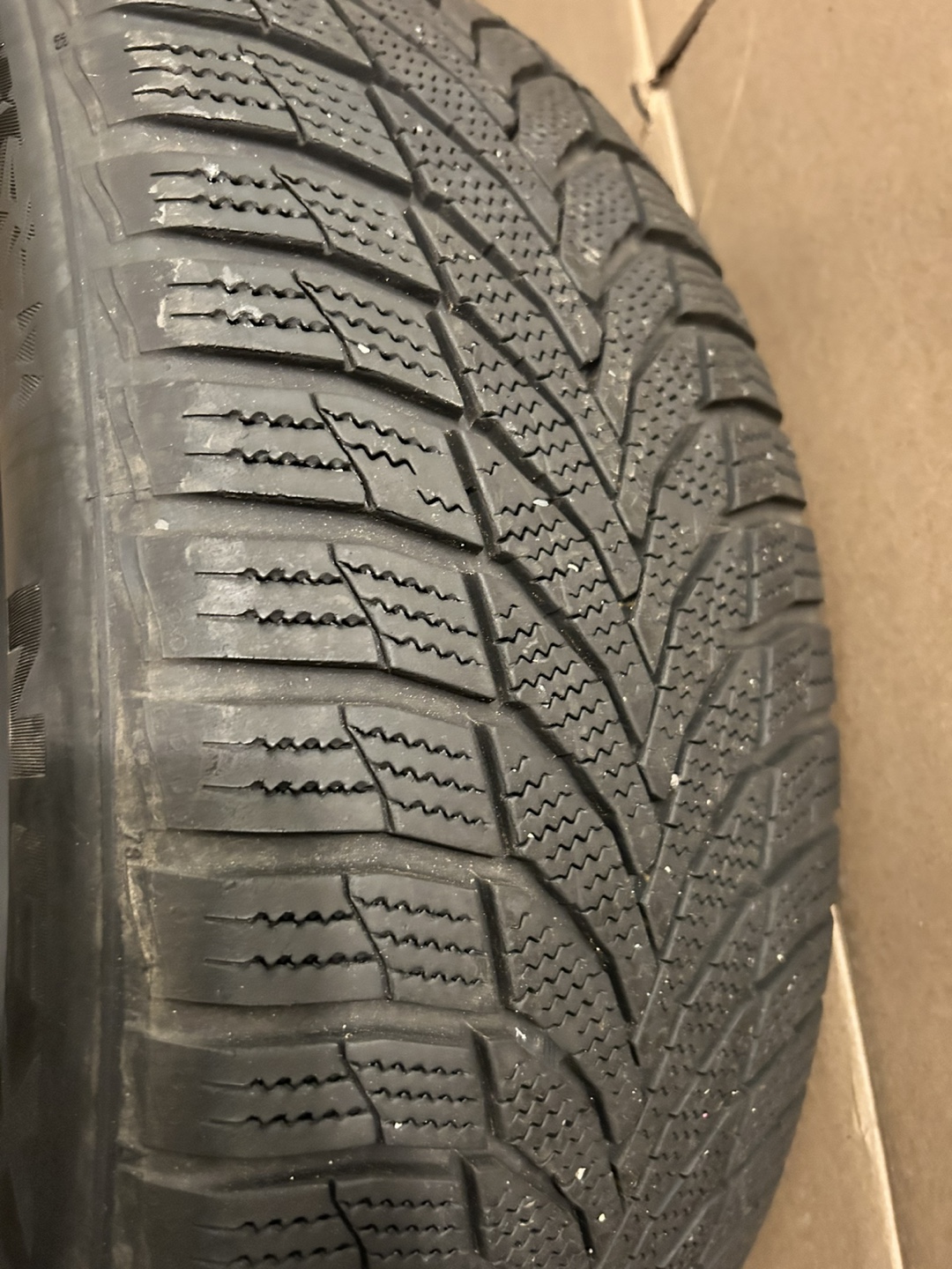 Nexen WinGuard WinSpike 3 235/55R19 Tire