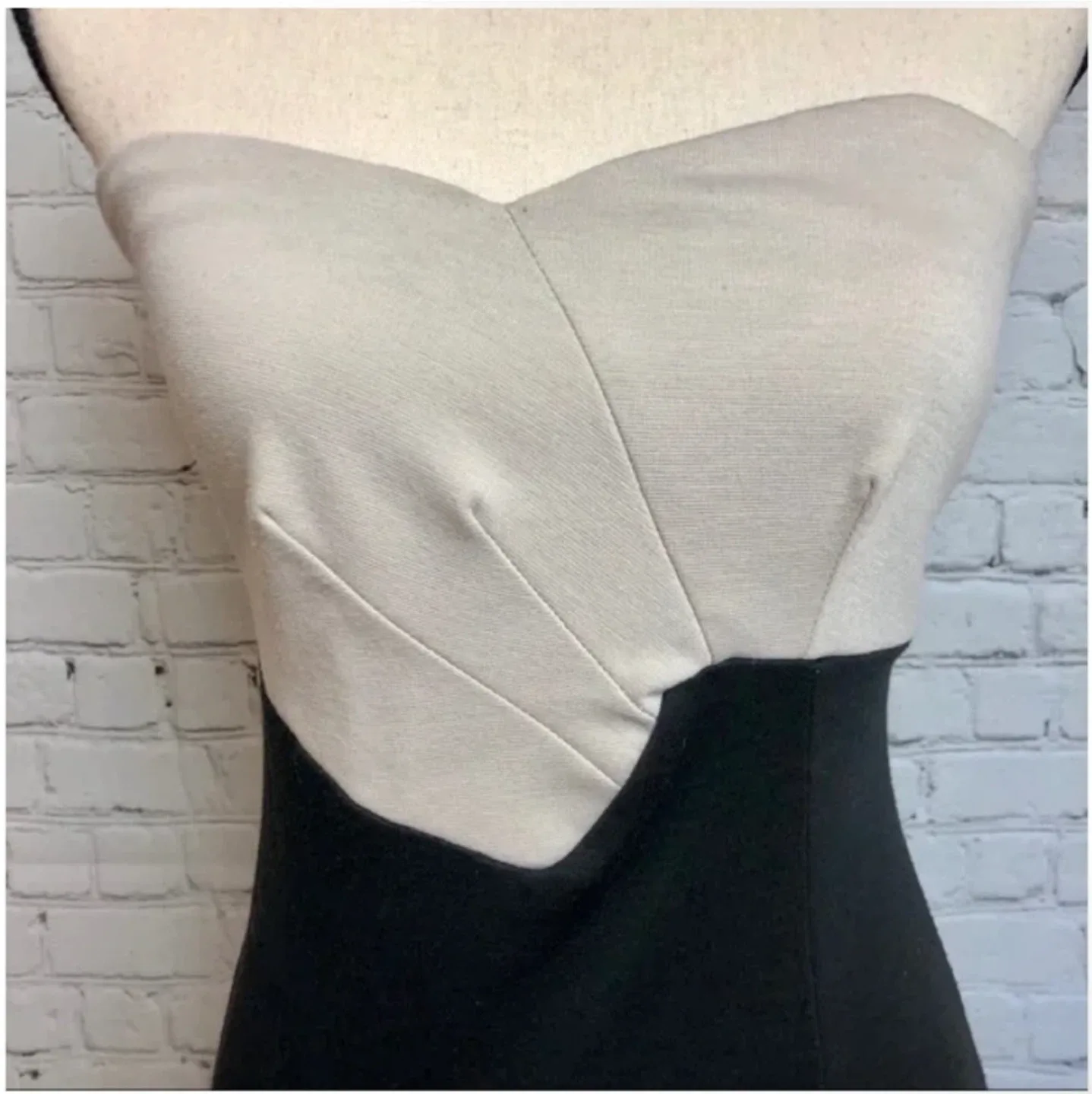 Urban Outfitters colourblock strapless dress image indicator(6)