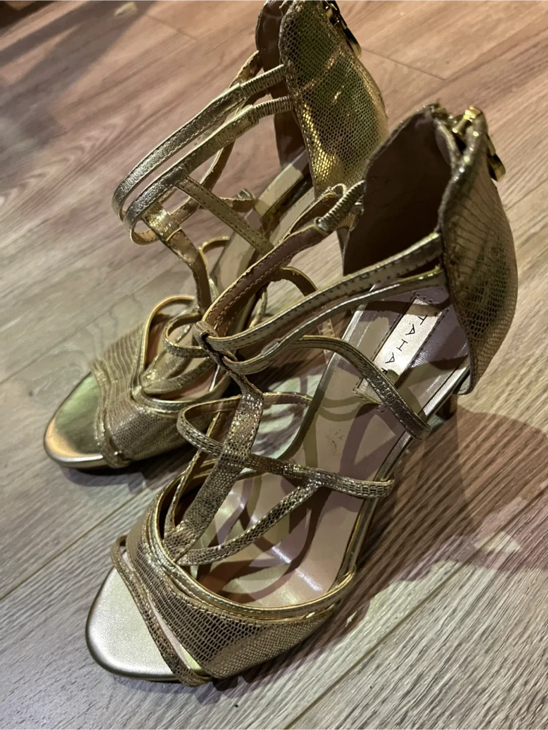 Tahari Gold Heels - Size 7 image indicator(2)