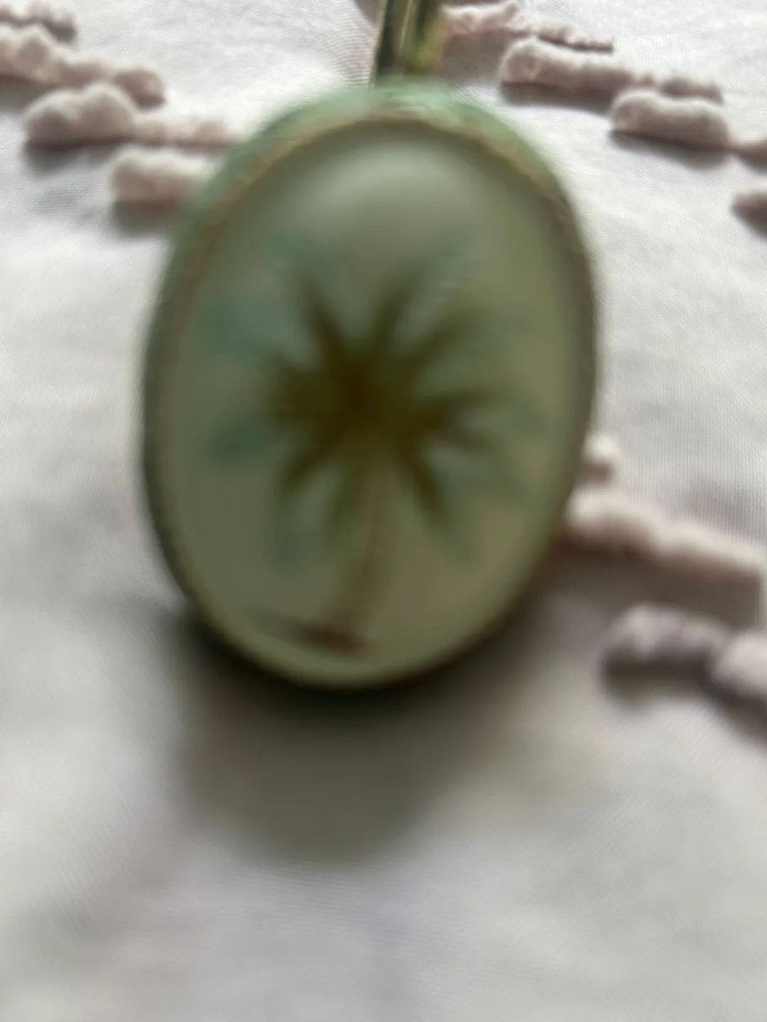 Set of 12 Palm Tree Curtain Hooks image indicator(3)