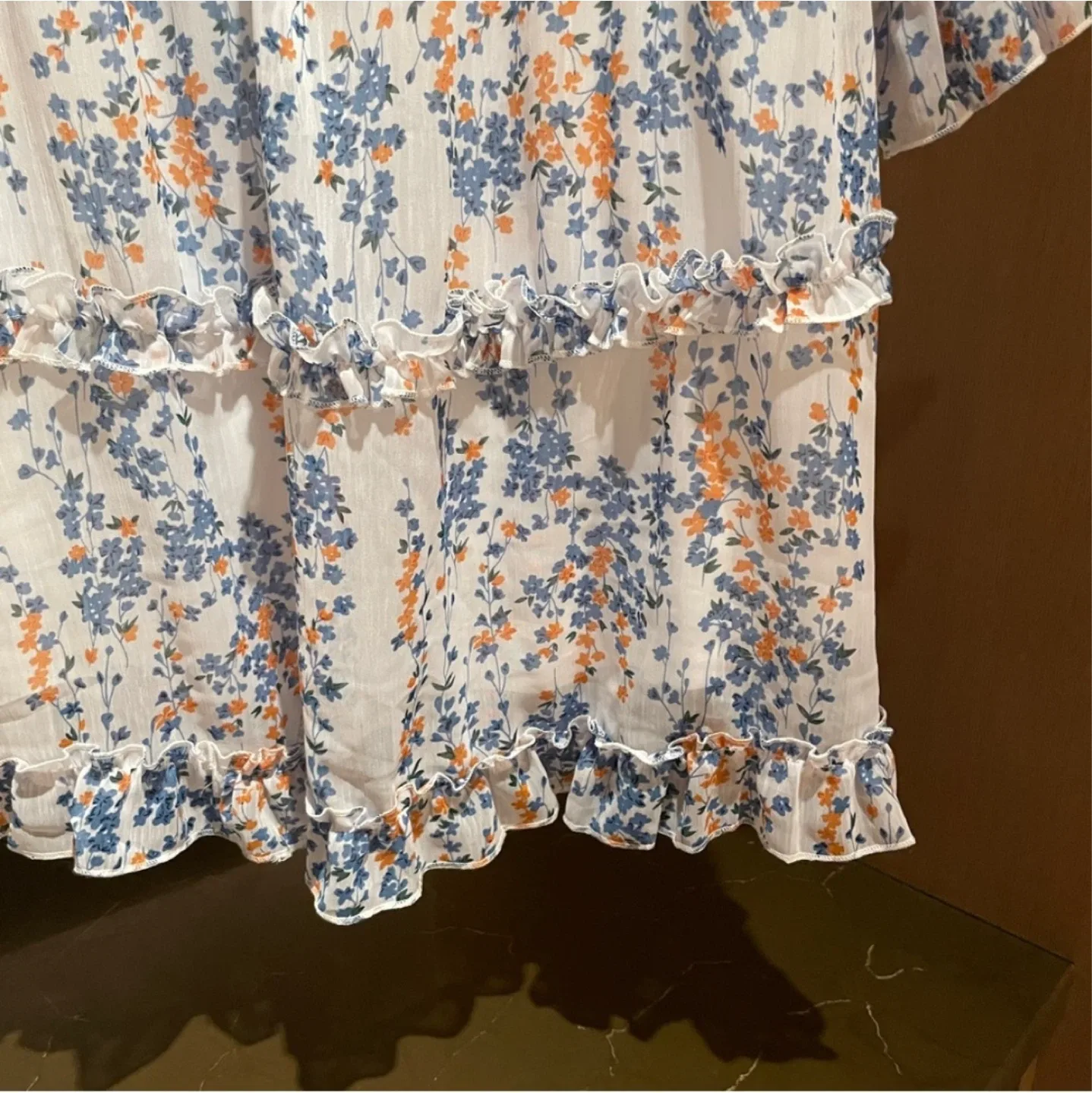 Ruffled dress with blue floral prints XL image indicator(10)