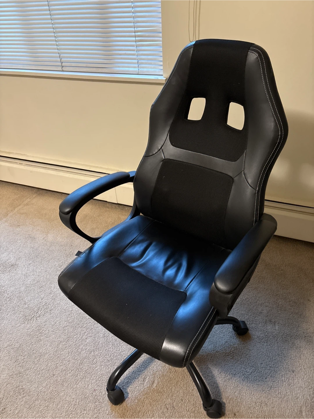 Black Gaming Chair 🥕