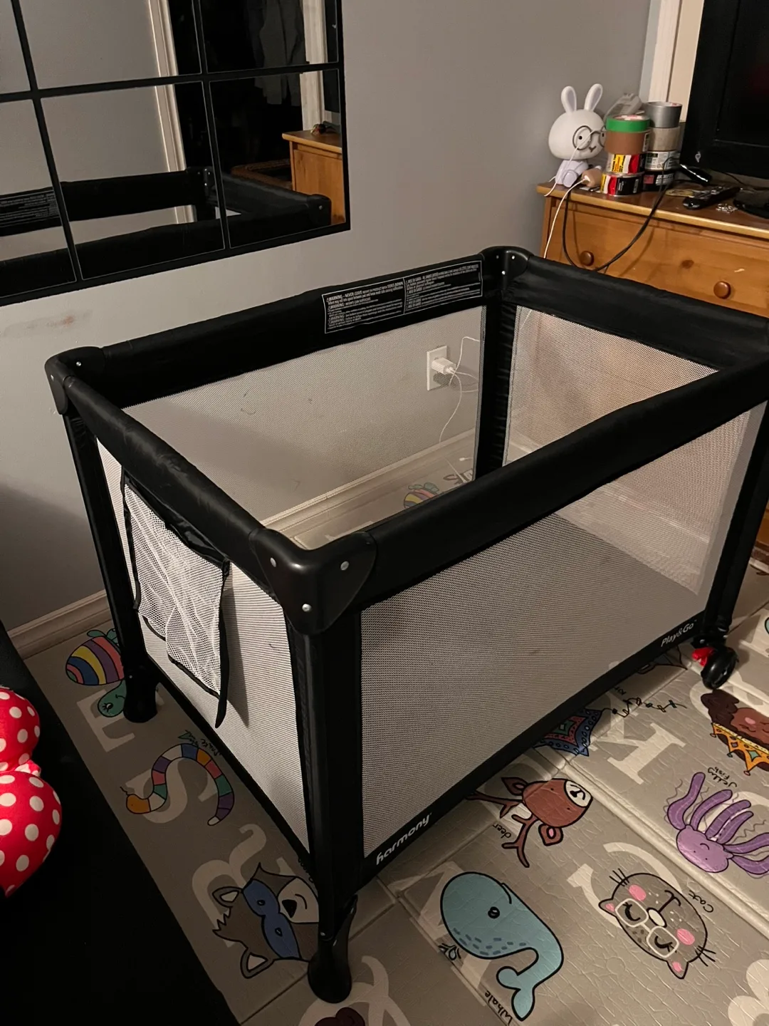 Harmony Play & Go Elite Play Yard - Black image indicator(6)