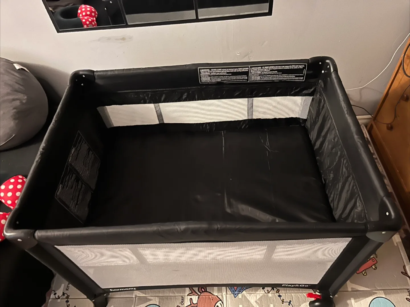 Harmony Play & Go Elite Play Yard - Black image indicator(8)