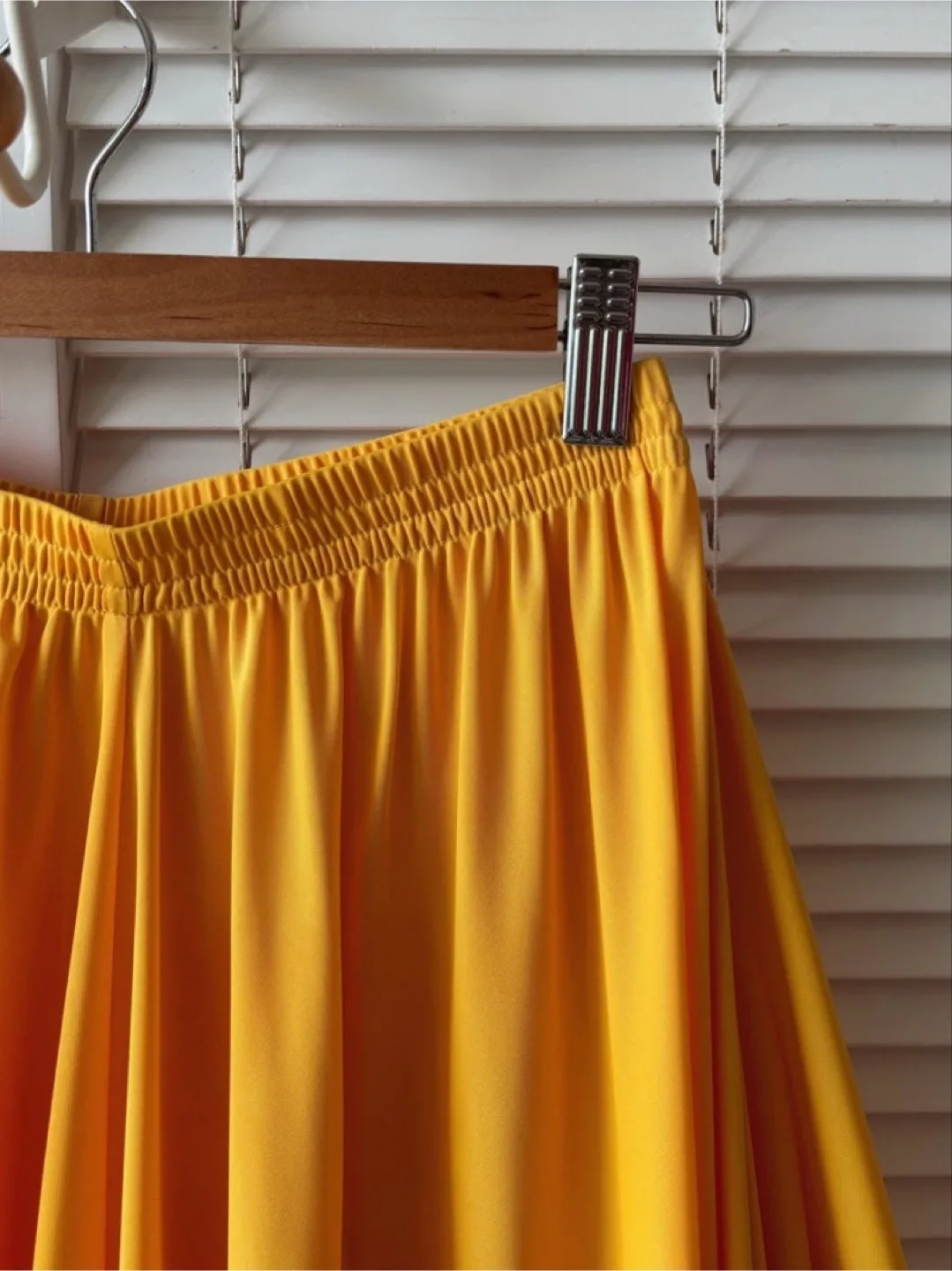 Vintage Maxi Long Flowy Full Skirt with Organza Hem image indicator(5)