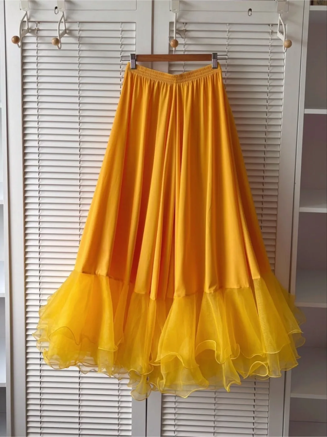 Vintage Maxi Long Flowy Full Skirt with Organza Hem image indicator(6)