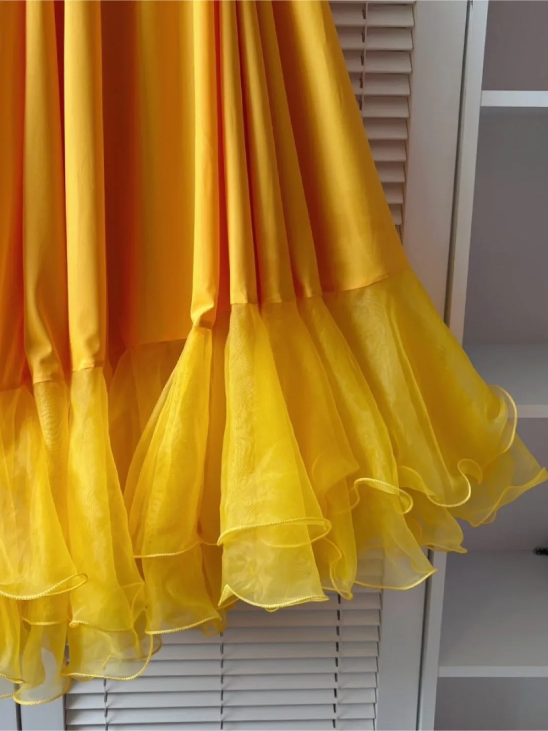 Vintage Maxi Long Flowy Full Skirt with Organza Hem image indicator(7)