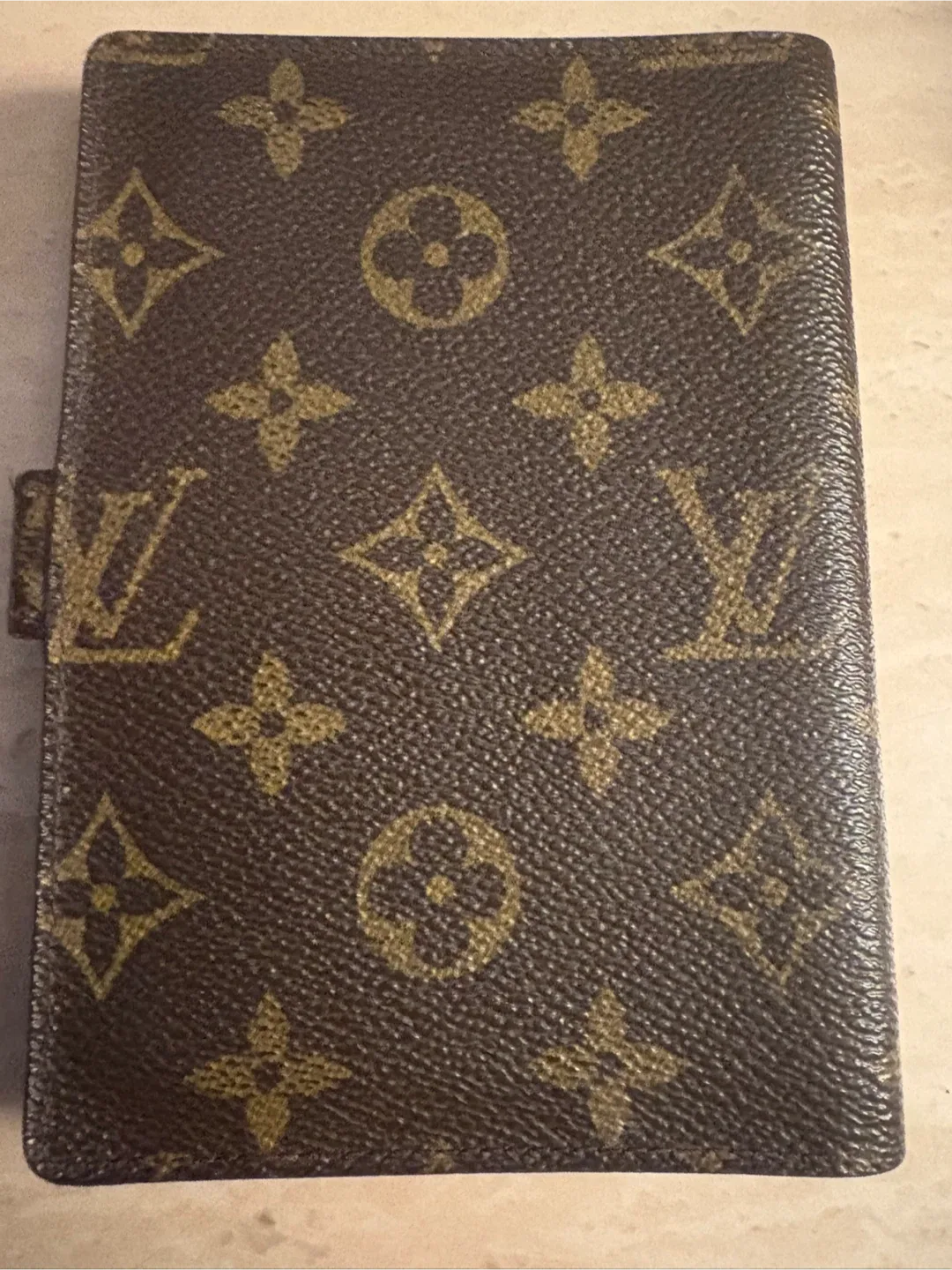 Authentic Louis Vuitton Monogram Agenda book image indicator(2)