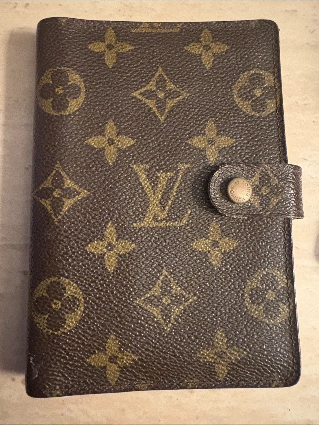 Authentic Louis Vuitton Monogram Agenda book
