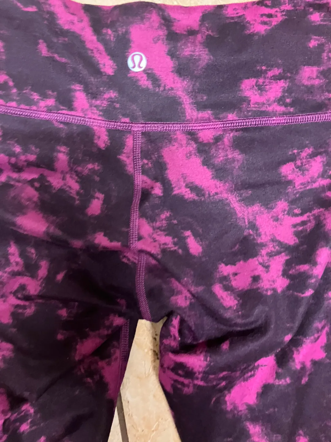 Lululemon Purple Leggings - Size 6 image indicator(3)