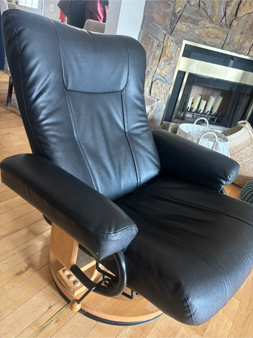 Black Leather Swivel Recliner Chair