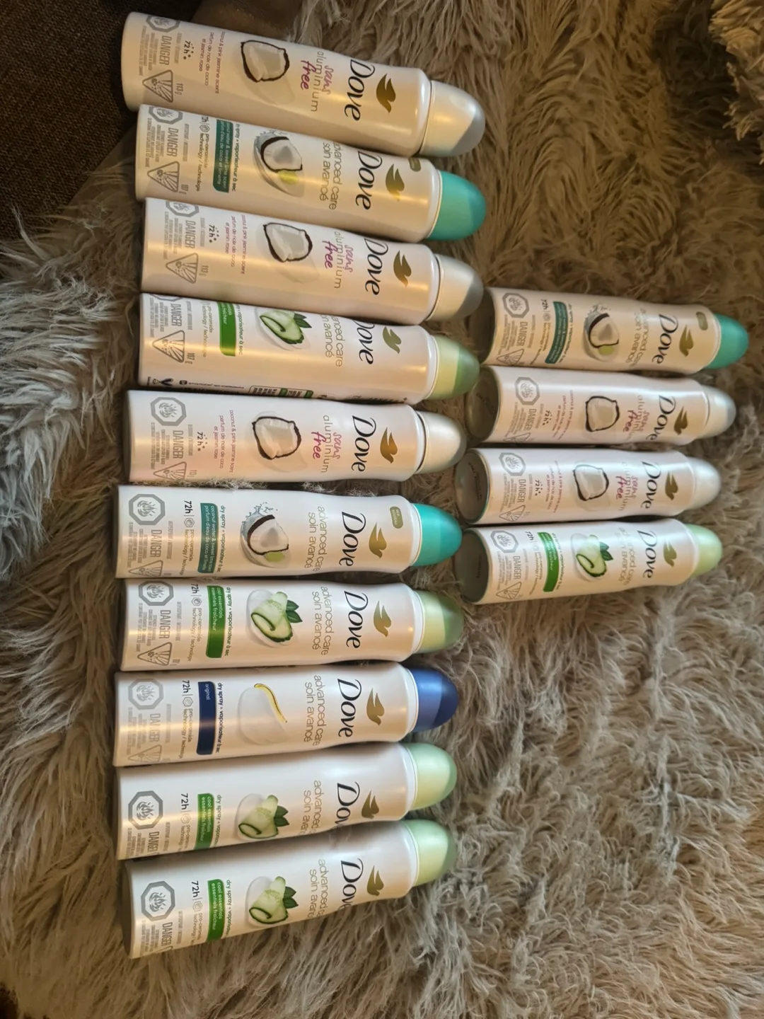 Dove Advanced Care Deodorant Spray Lot thumbnail