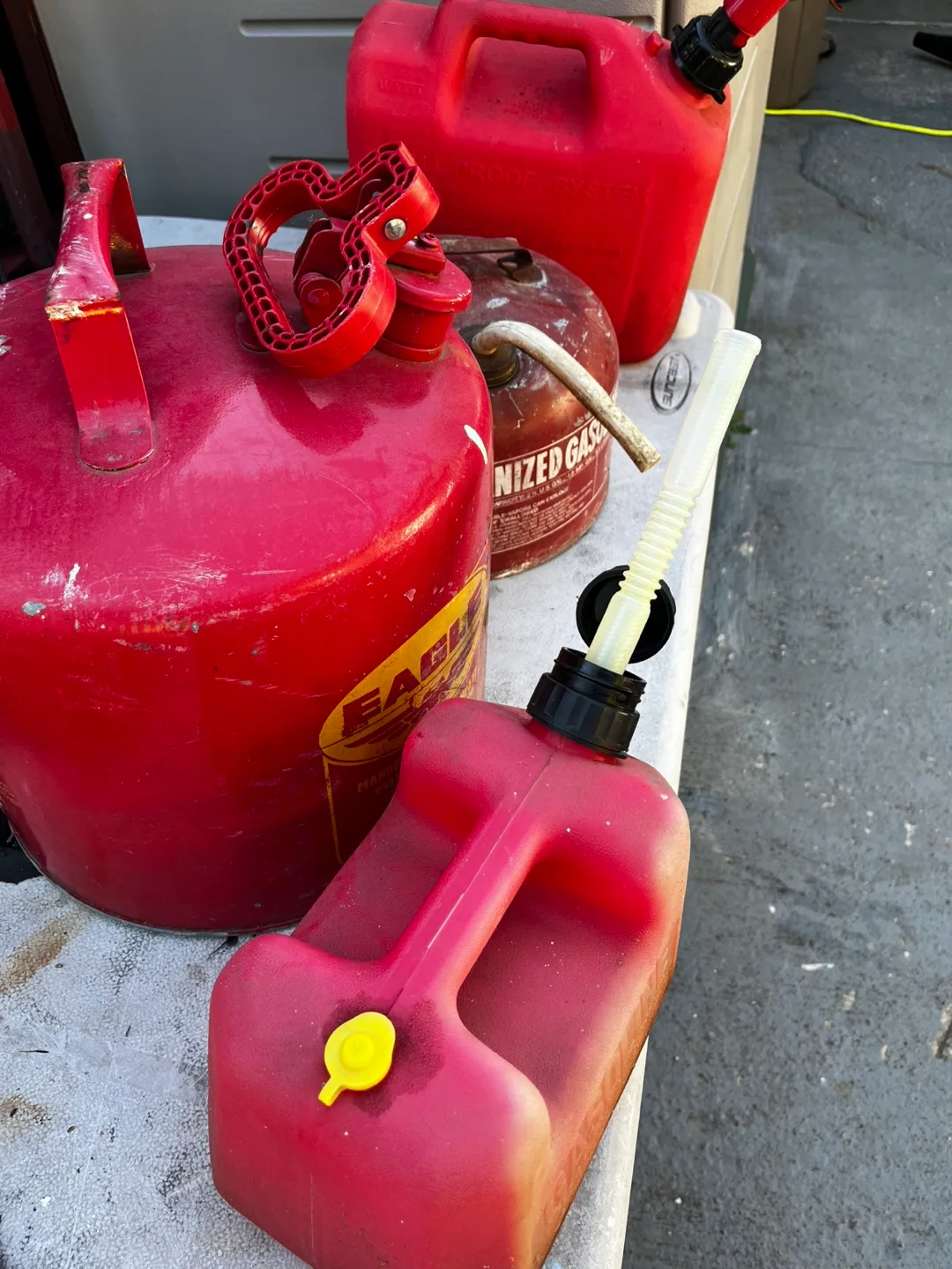 4 gas cans for one price thumbnail