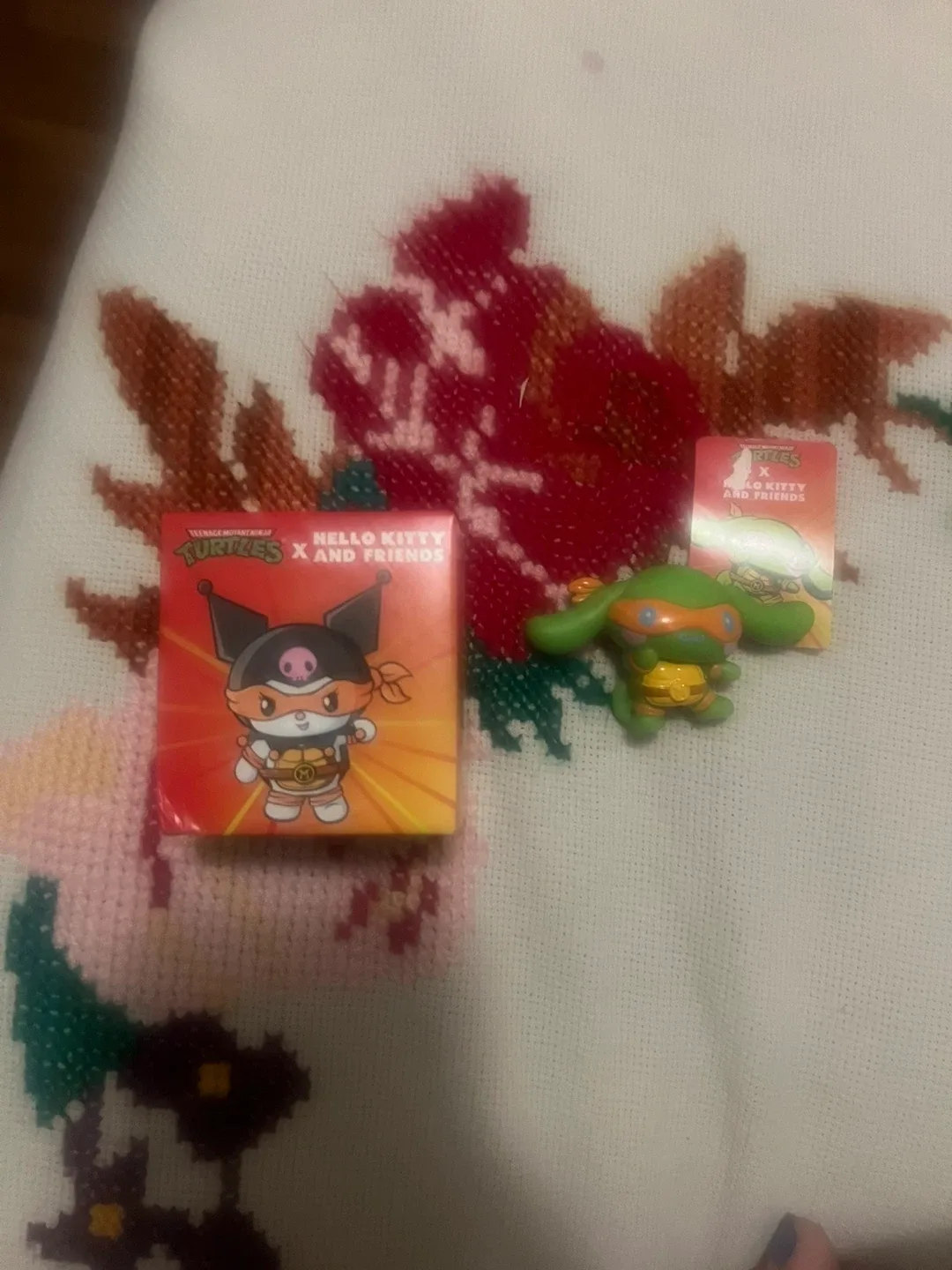 Ninja Turtles x Hello Kitty Figurine thumbnail