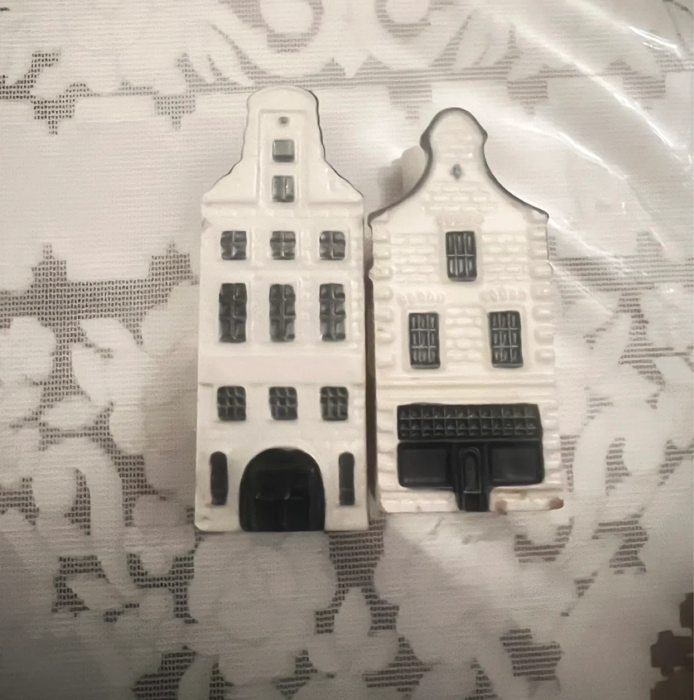 Delft Blue KLM House Miniature thumbnail